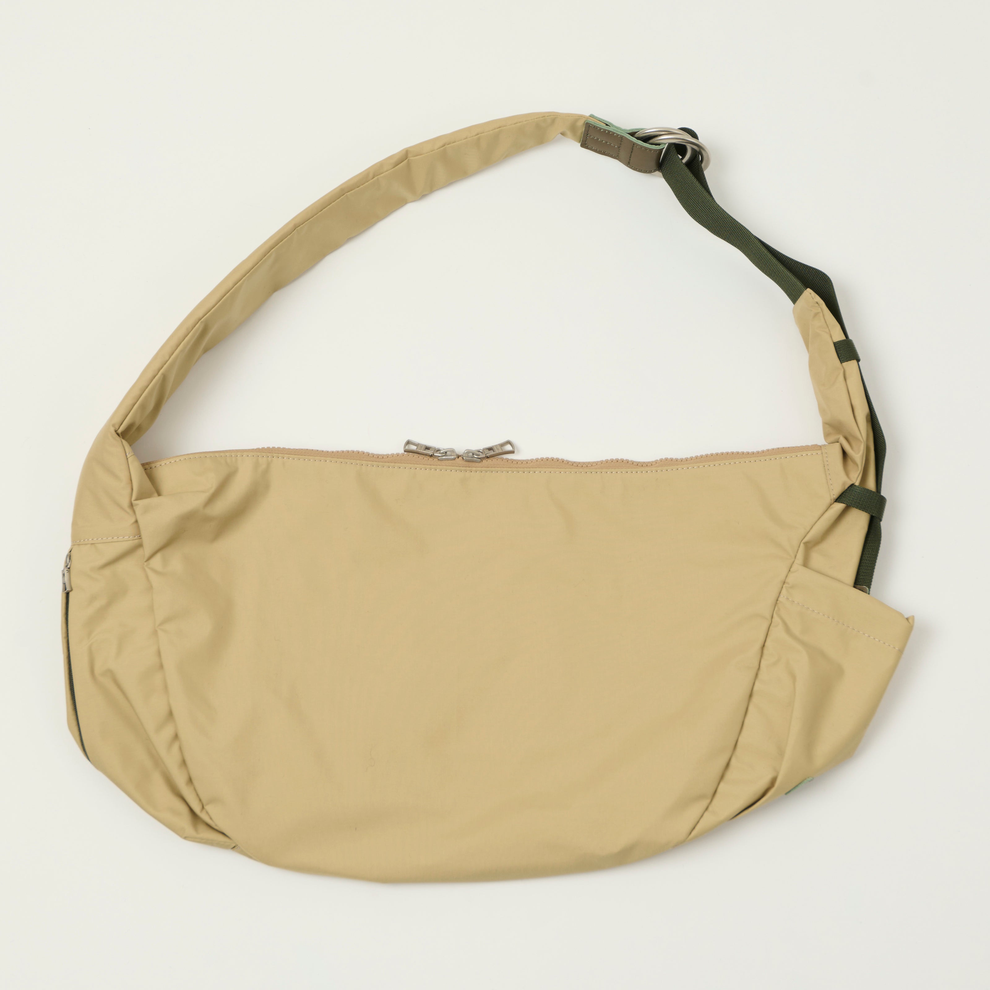 新品未使用　master-piece Ark ショルダーバッグ　M ベージュ Master-Piece Ark Shoulder Bag - Beige – SON OF A STAG