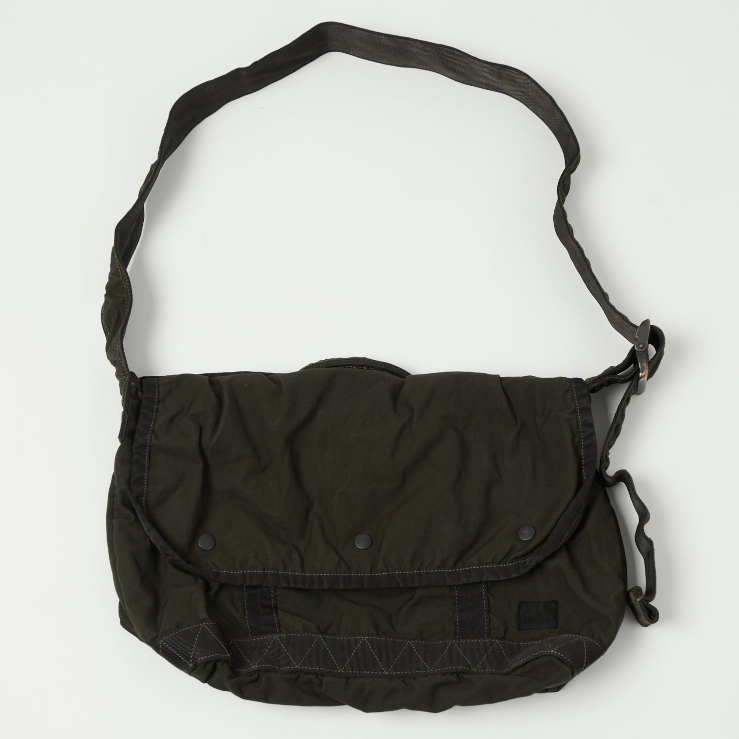 Porter-Yoshida & Co. Medium Crag Messenger Bag - Khaki – SON OF A STAG