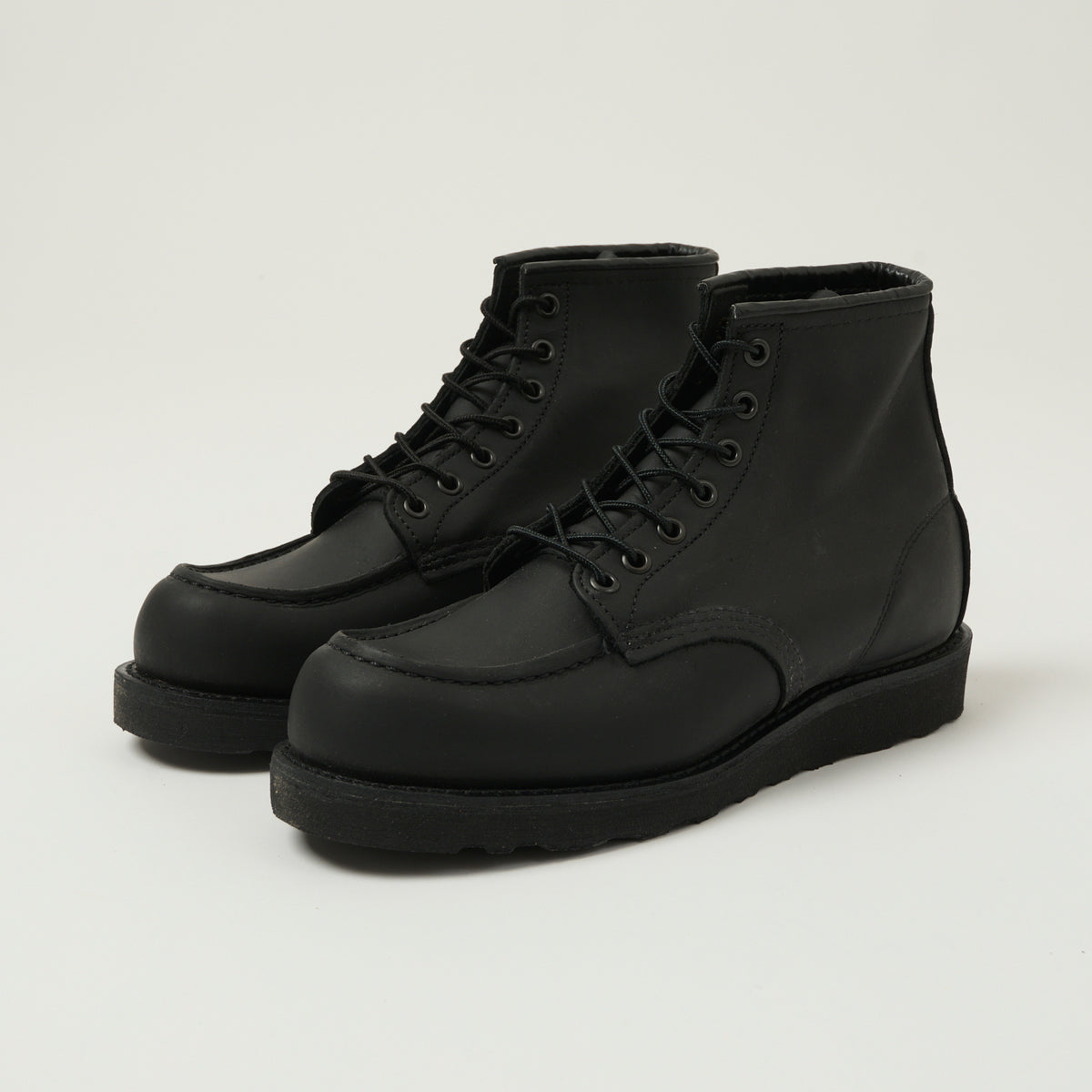 Red Wing Shoes Black Leather 8-Eye Combat Style Steel Toe Boots 10.5 Red Wing Heritage 8-Inch Logger 4501 - Black Oil Slick  main image 2