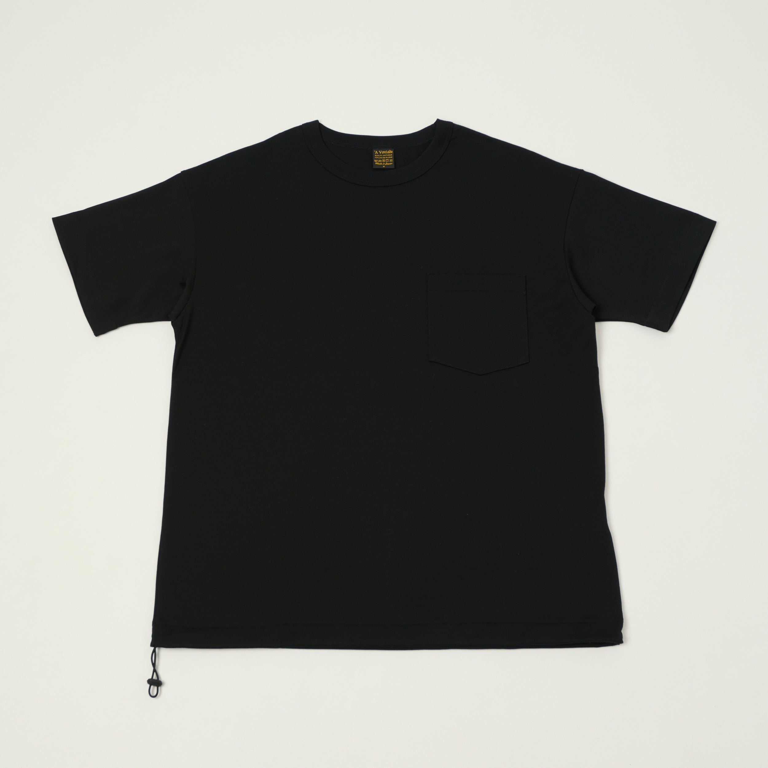 A Vontade 'Silket' Athletic T-Shirt - Black