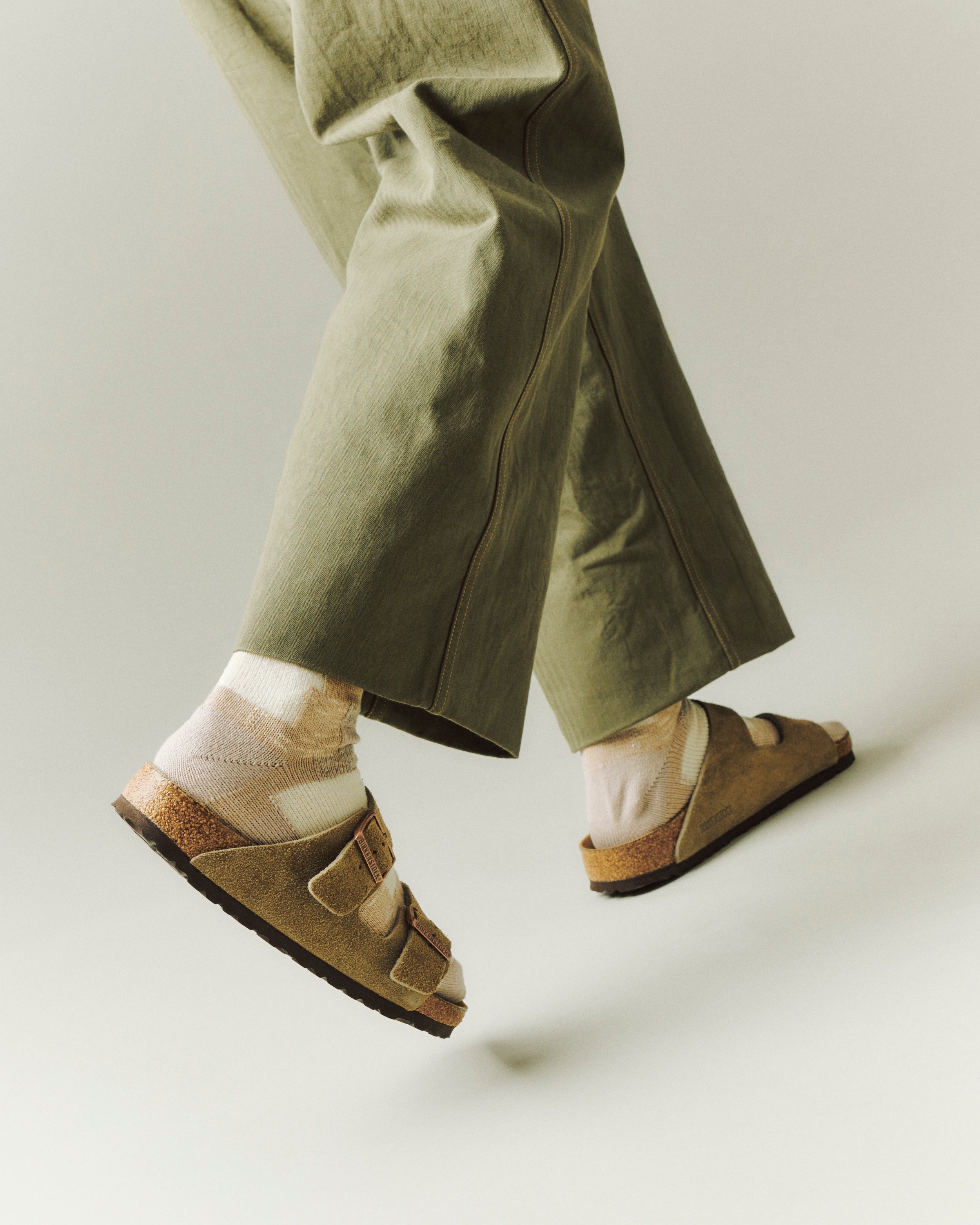 Birkenstock Arizona Suede Leather Sandal - Taupe