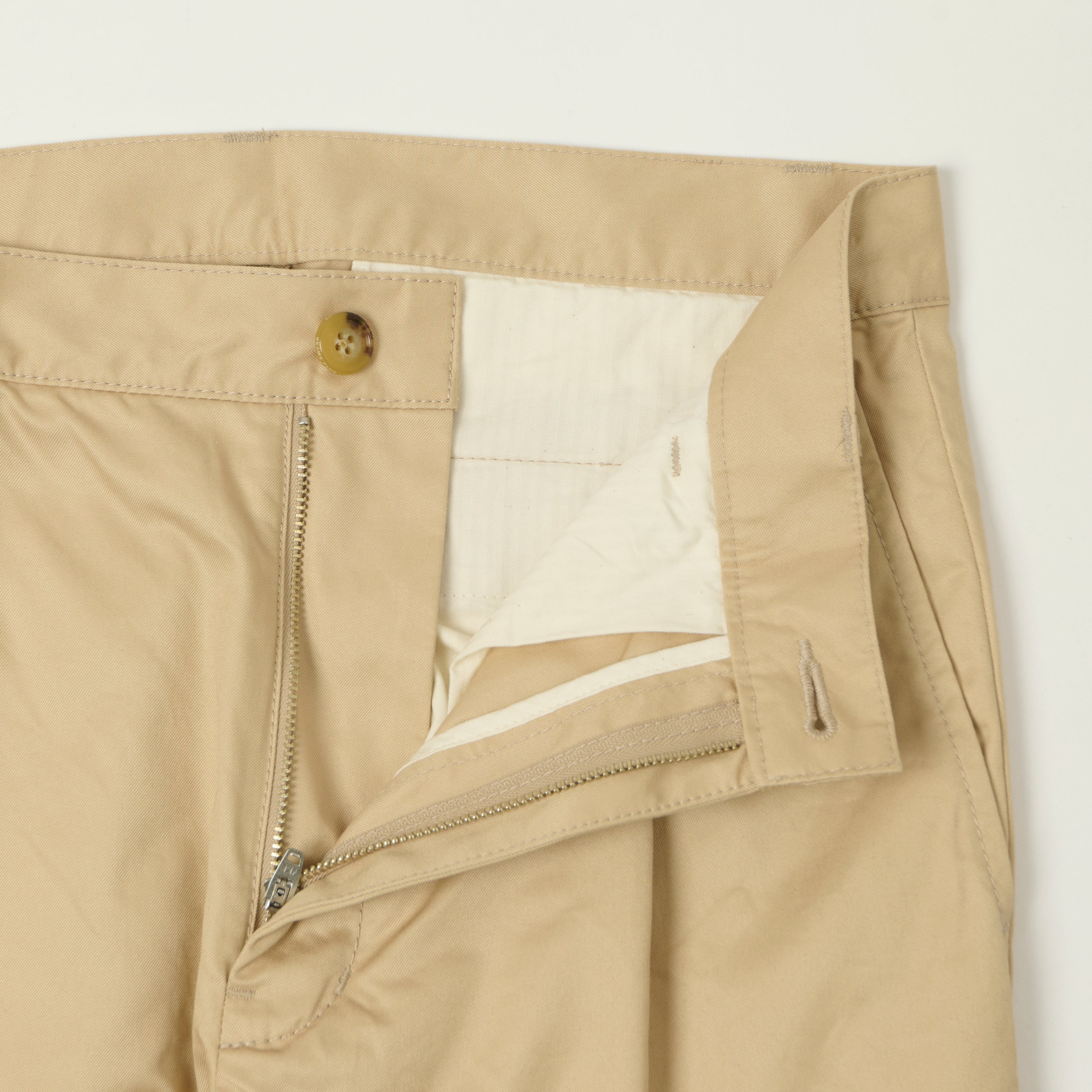 Beams Plus Single Pleat Tapered Chino - Beige