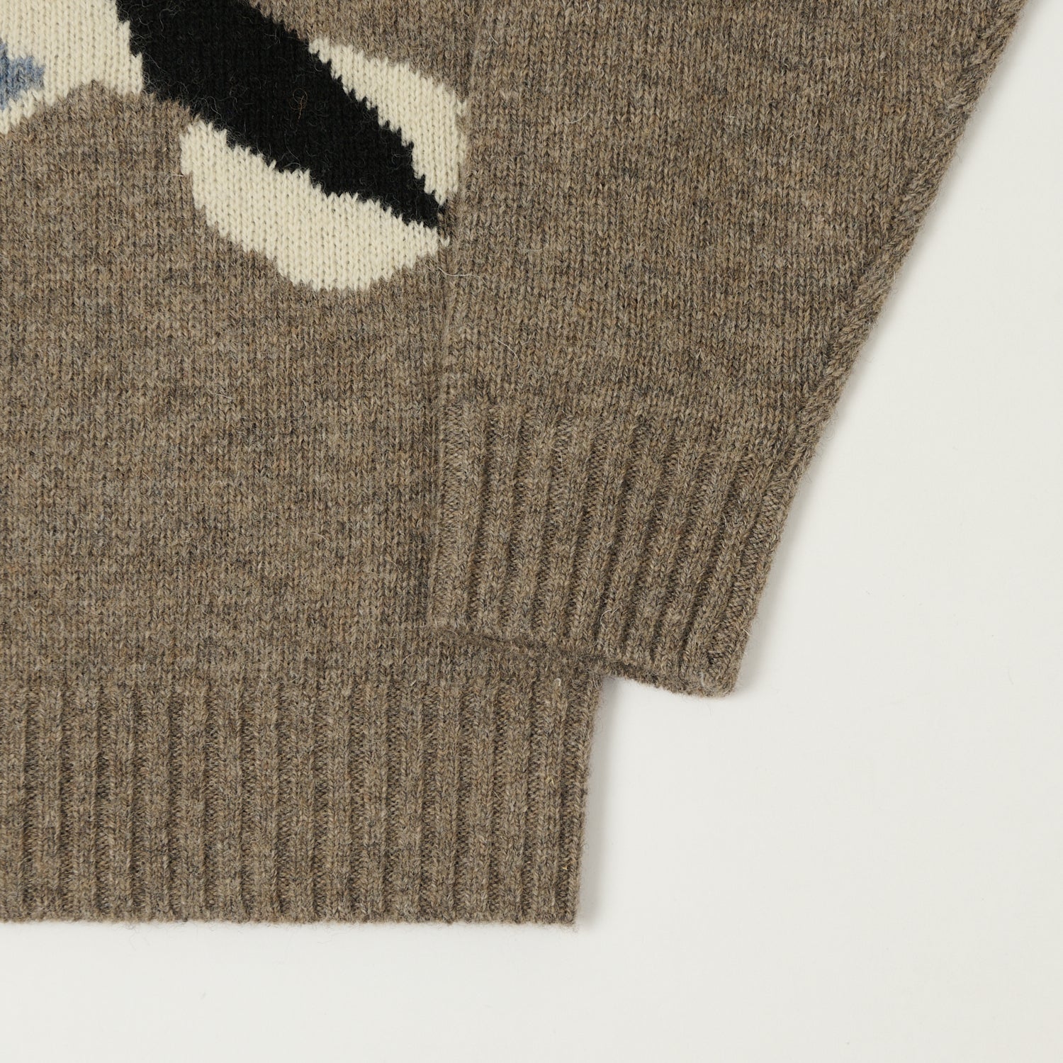 Beams Plus 'Intarsia' Mallard Knit Pullover - Beige