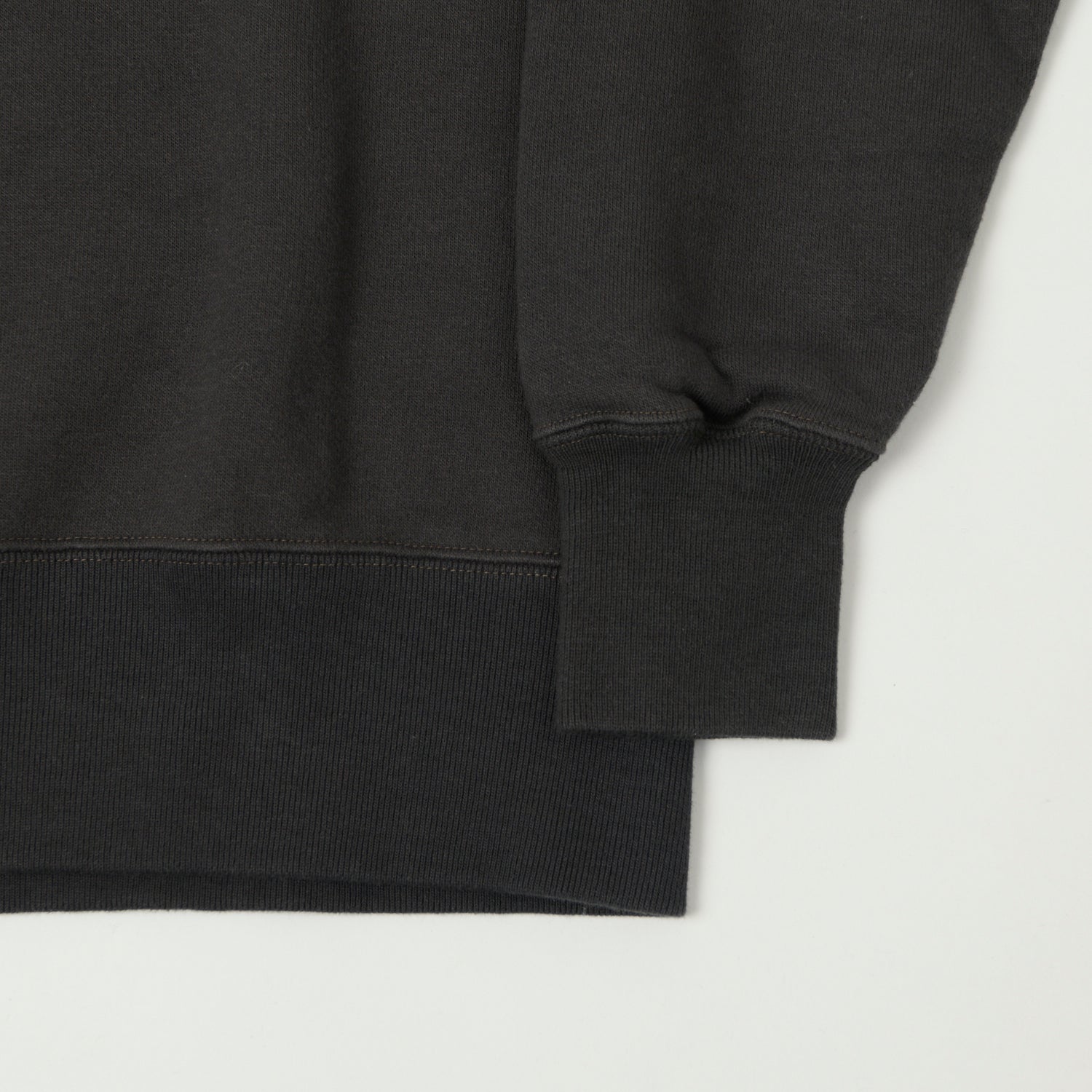 Buzz Rickson's Raglan Sleeve Freedom Sweatshirt - Black