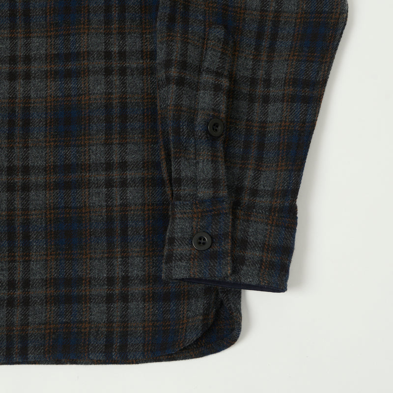 East Harbour Surplus 'MOAB 990' Plaid Overshirt - Navy/Grey