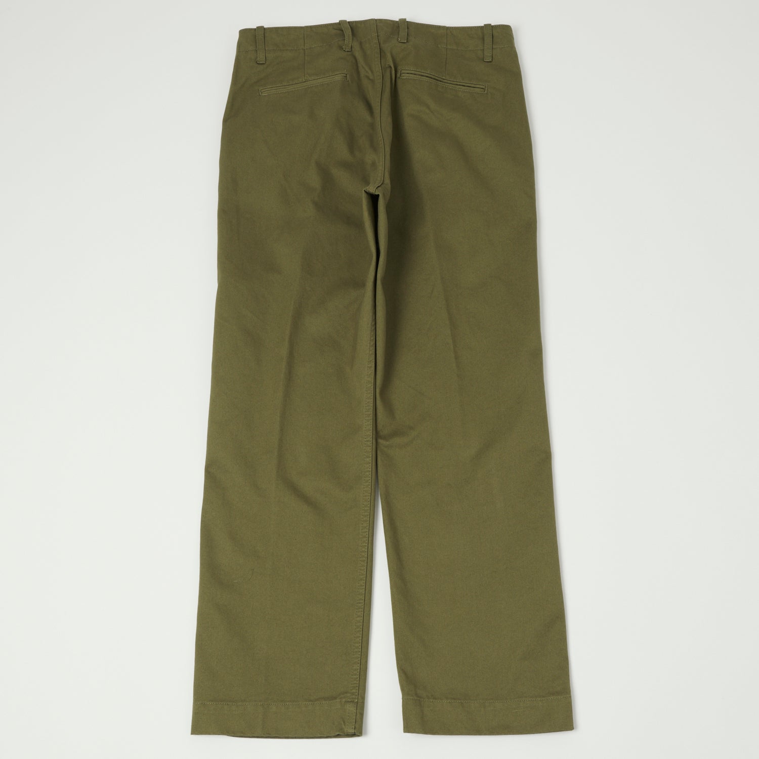 East Harbour Surplus 'Axel 121' Chino Trouser - Green