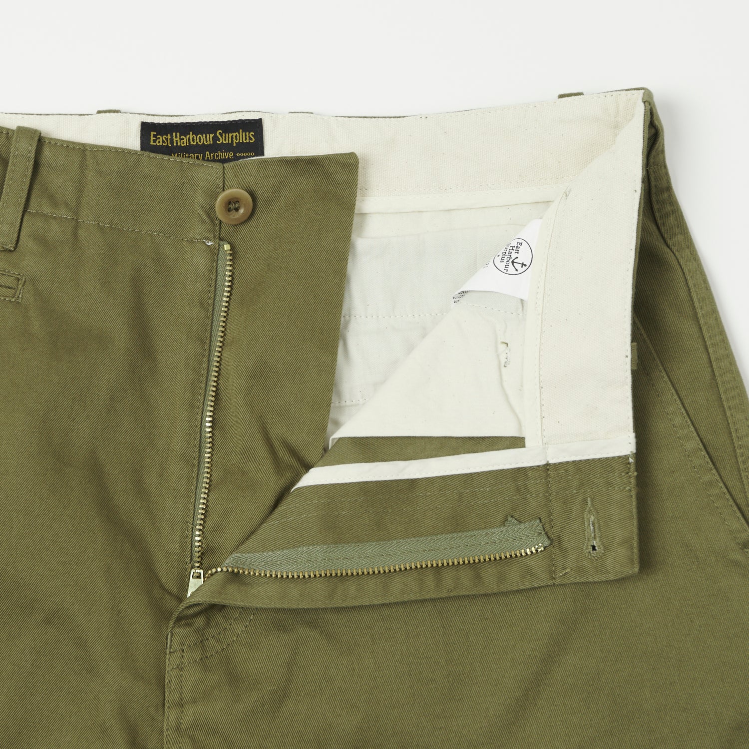 East Harbour Surplus 'Axel 121' Chino Trouser - Green