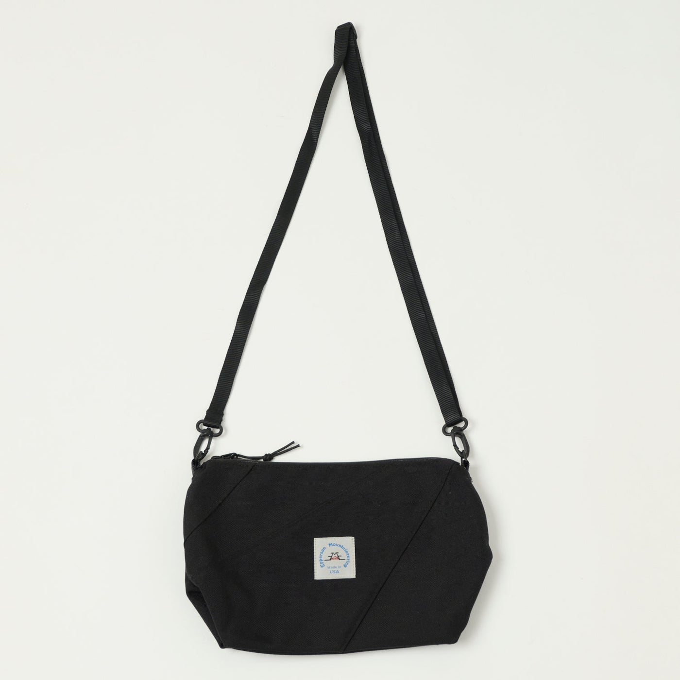 épine pouch Pocket bag Black épine pouch Pocket bag black épine pouch Pocket bag Black
