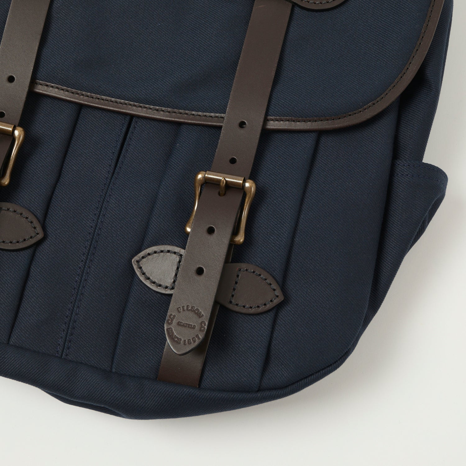 Filson Rugged Twill Medium Field Bag - Navy