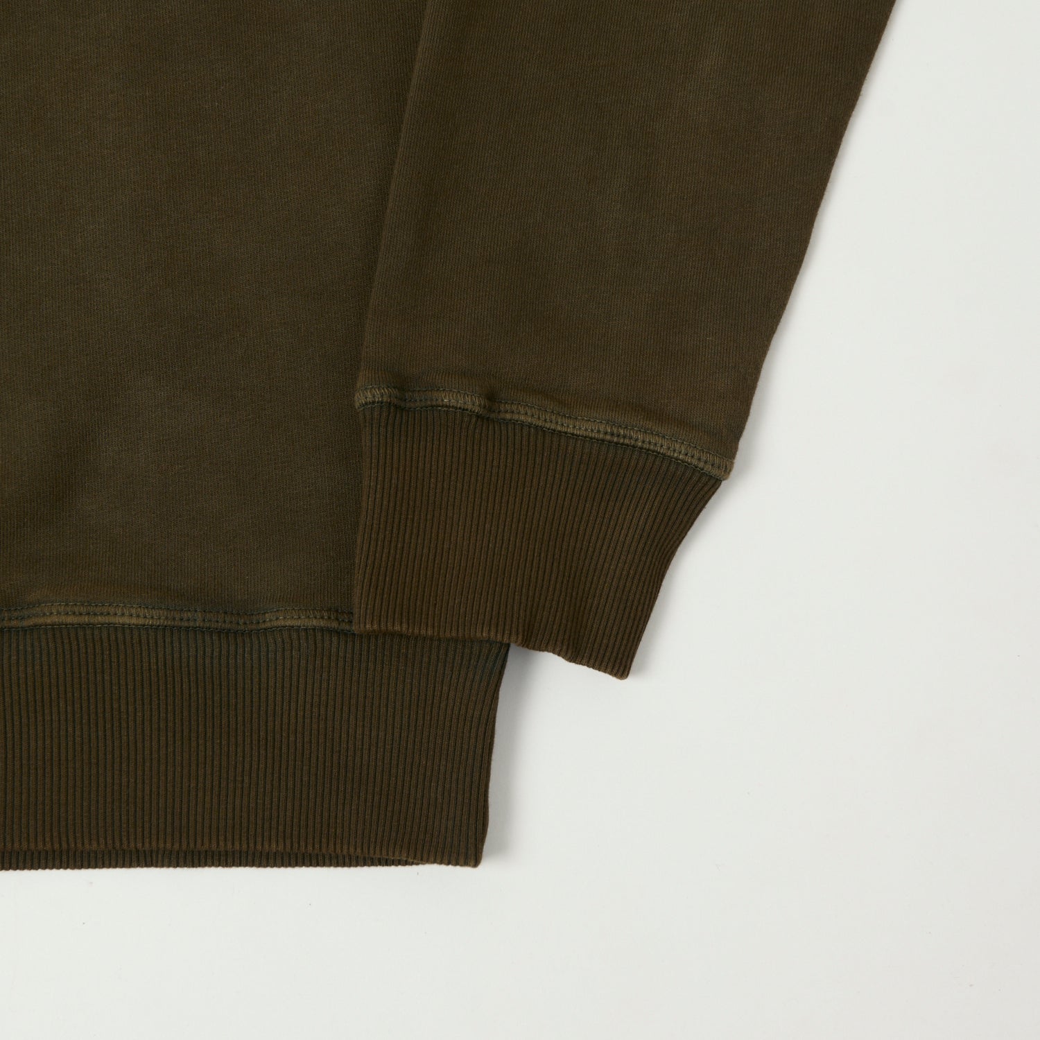 Flea-T 1950s Raglan Sleeve Sweatshirt - Brown