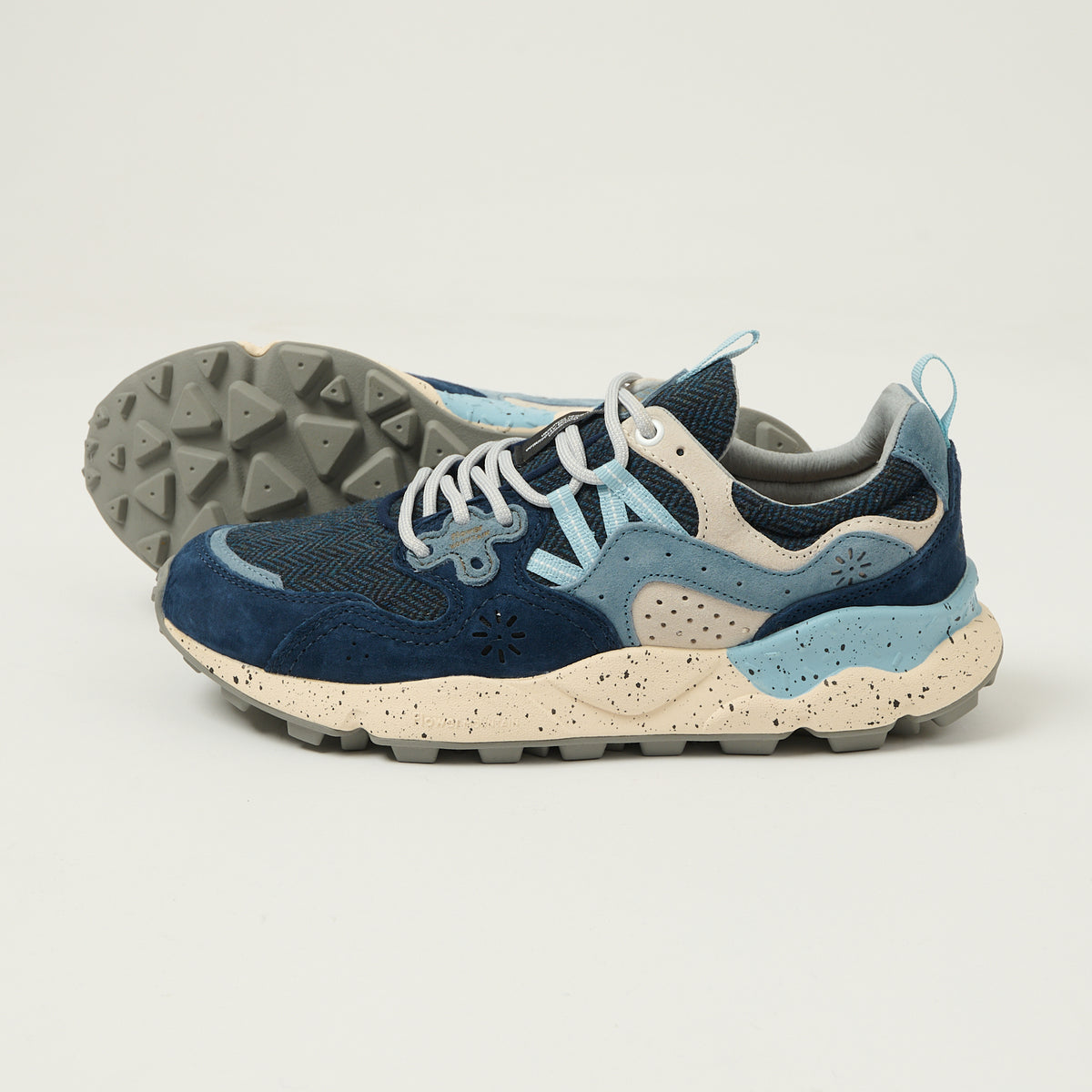 Flower Mountain Yamano 3 Suede/Woolen Knit - Black/Light Blue/Off White