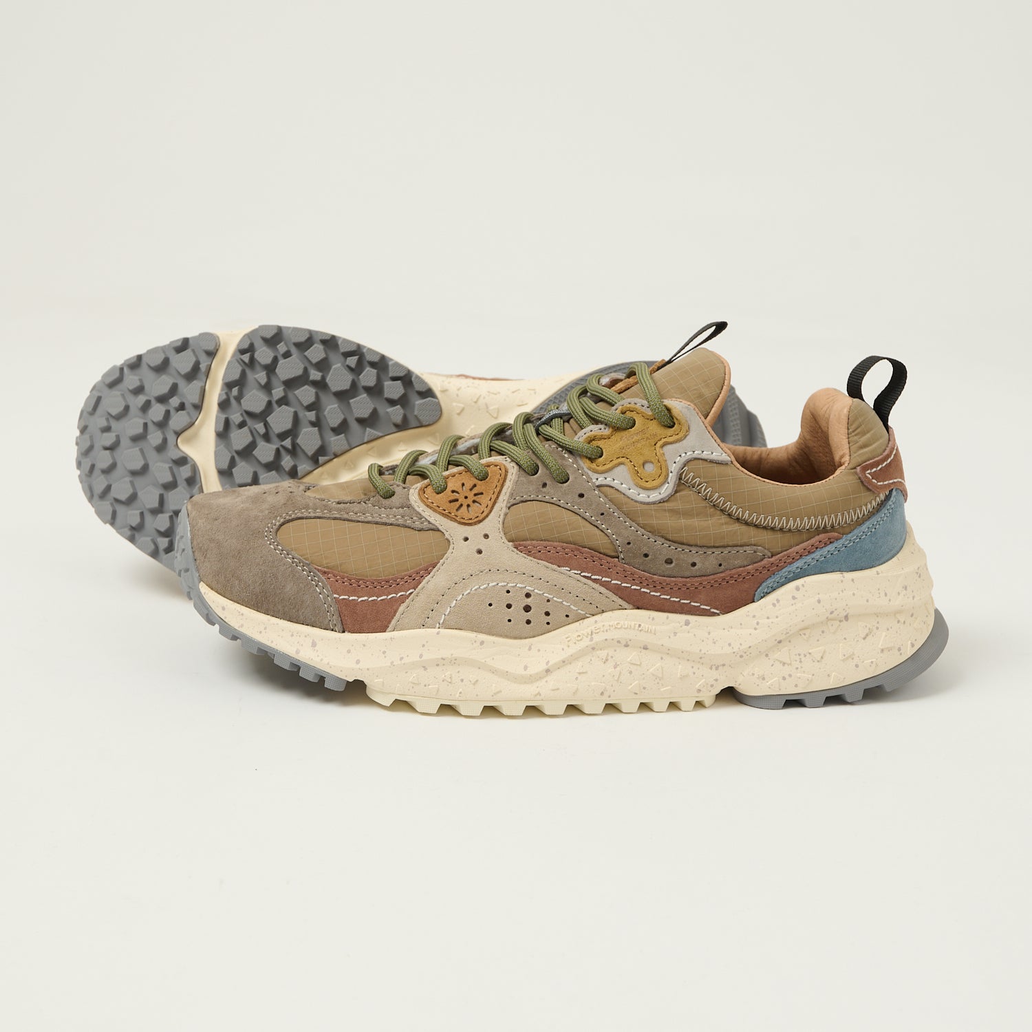 Visions＆Flowers ecomaru Flower Mountain Wave Suede/Nylon Sneaker - Light Grey/Brown – SON