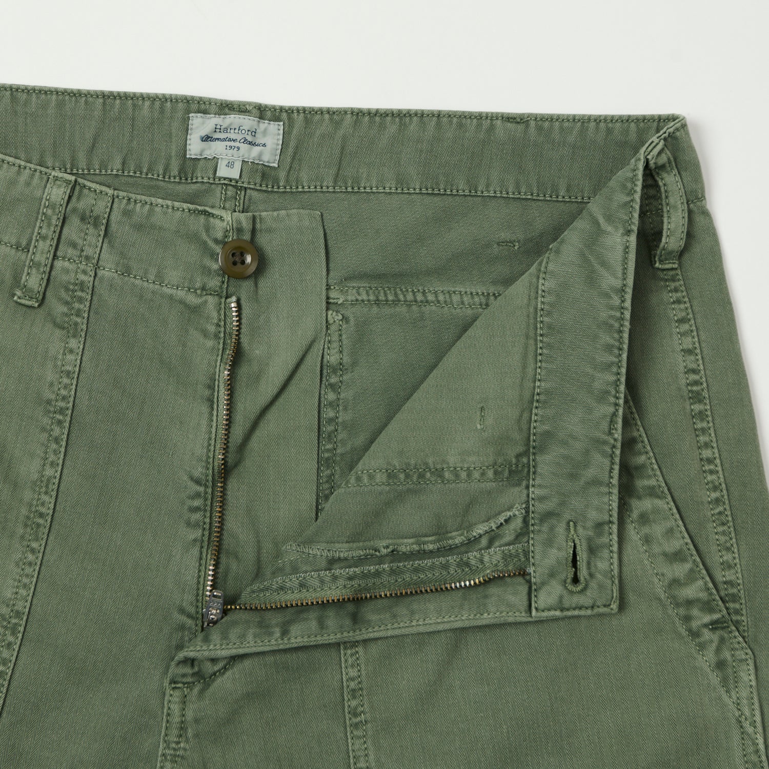 Hartford Herringbone Fatigue Short - Army