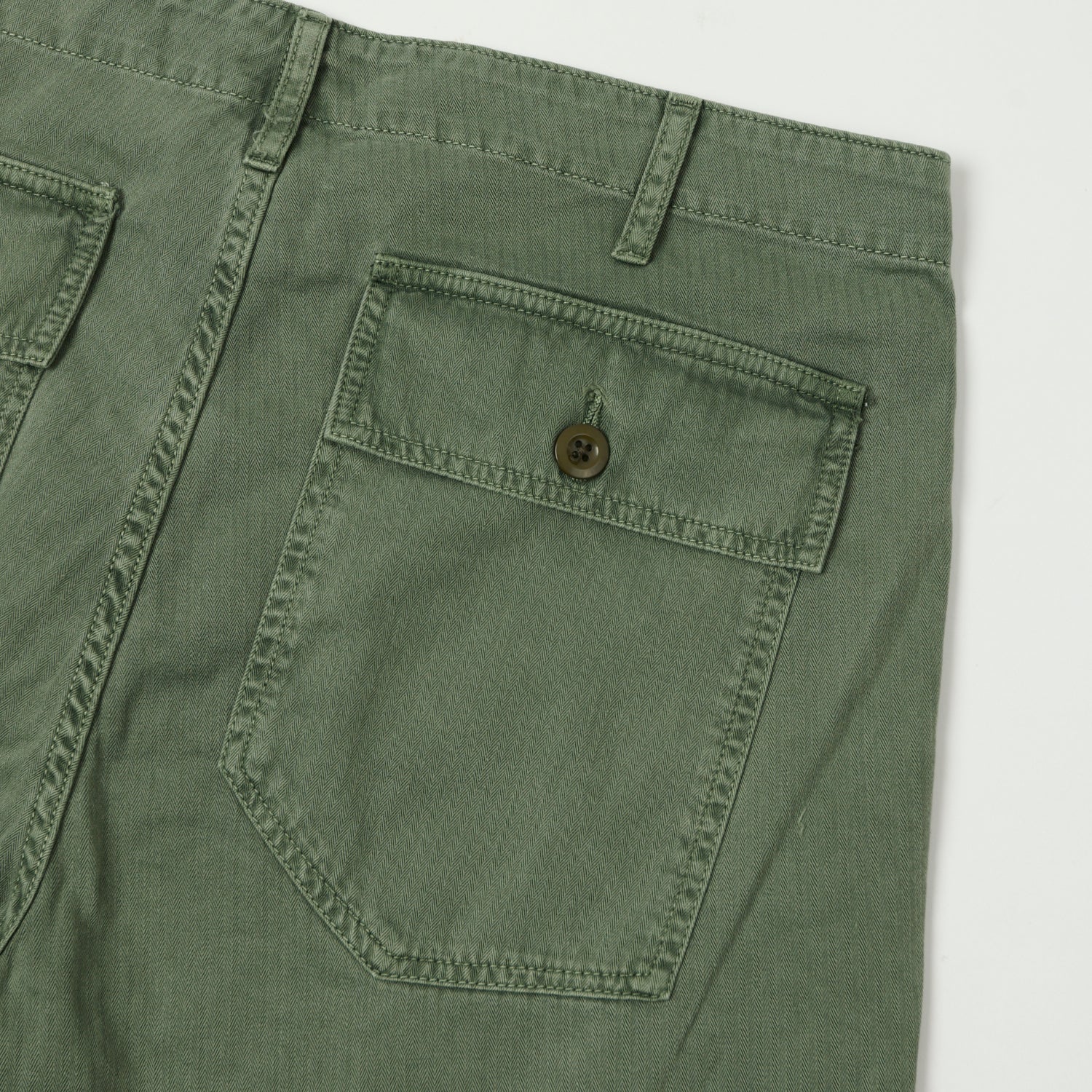 Hartford Herringbone Fatigue Short - Army