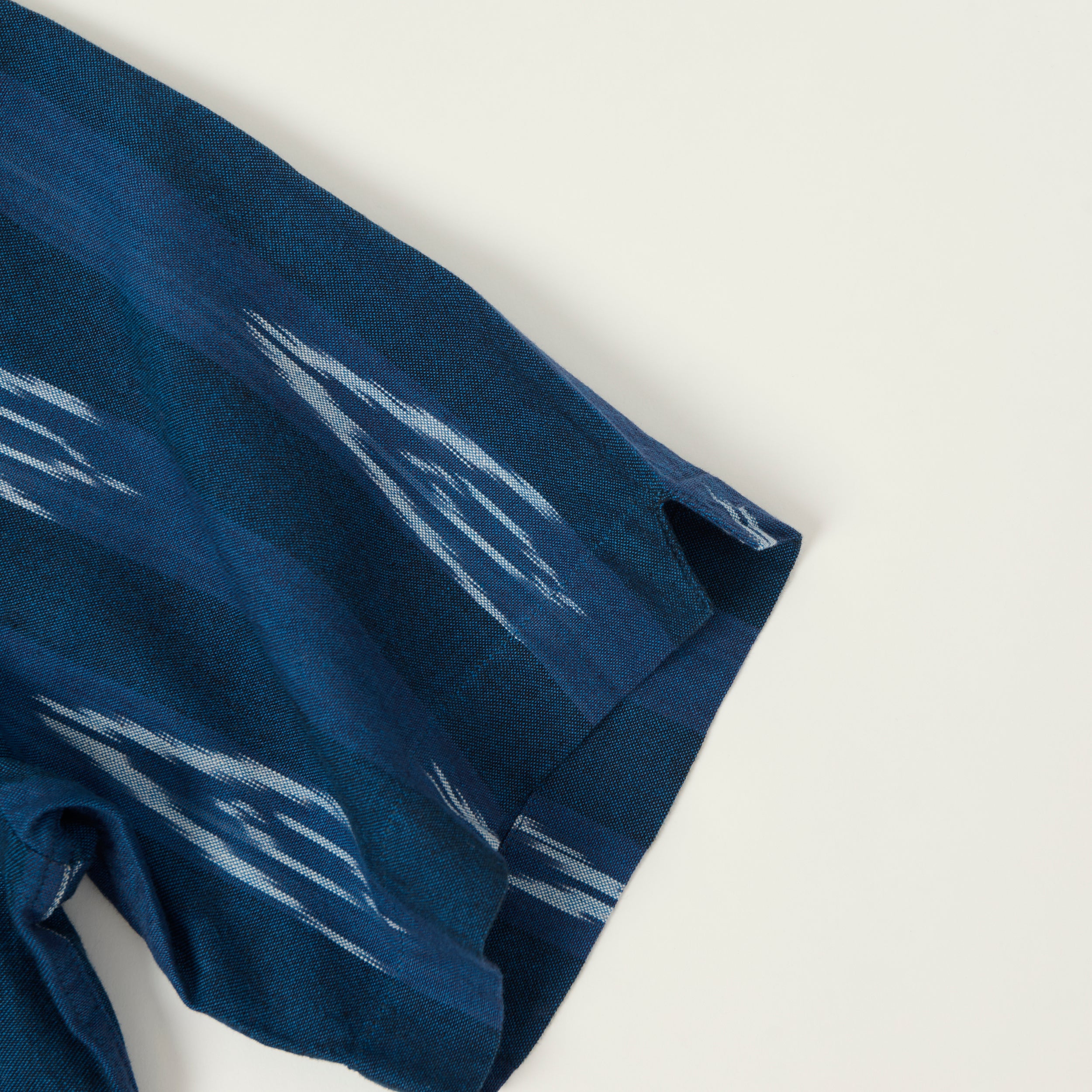 Hartford 'Ikat' Cotton Woven Palmito Shirt - Indigo