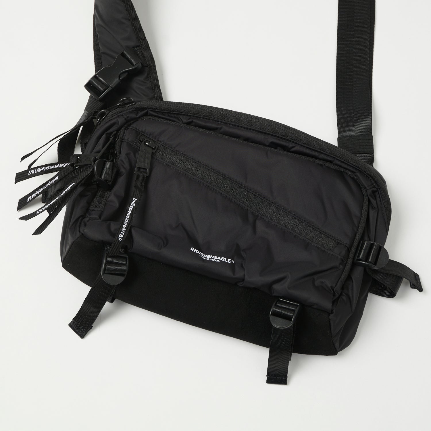 Indispensable IDP Sling Bag Snatch Econyl - Black