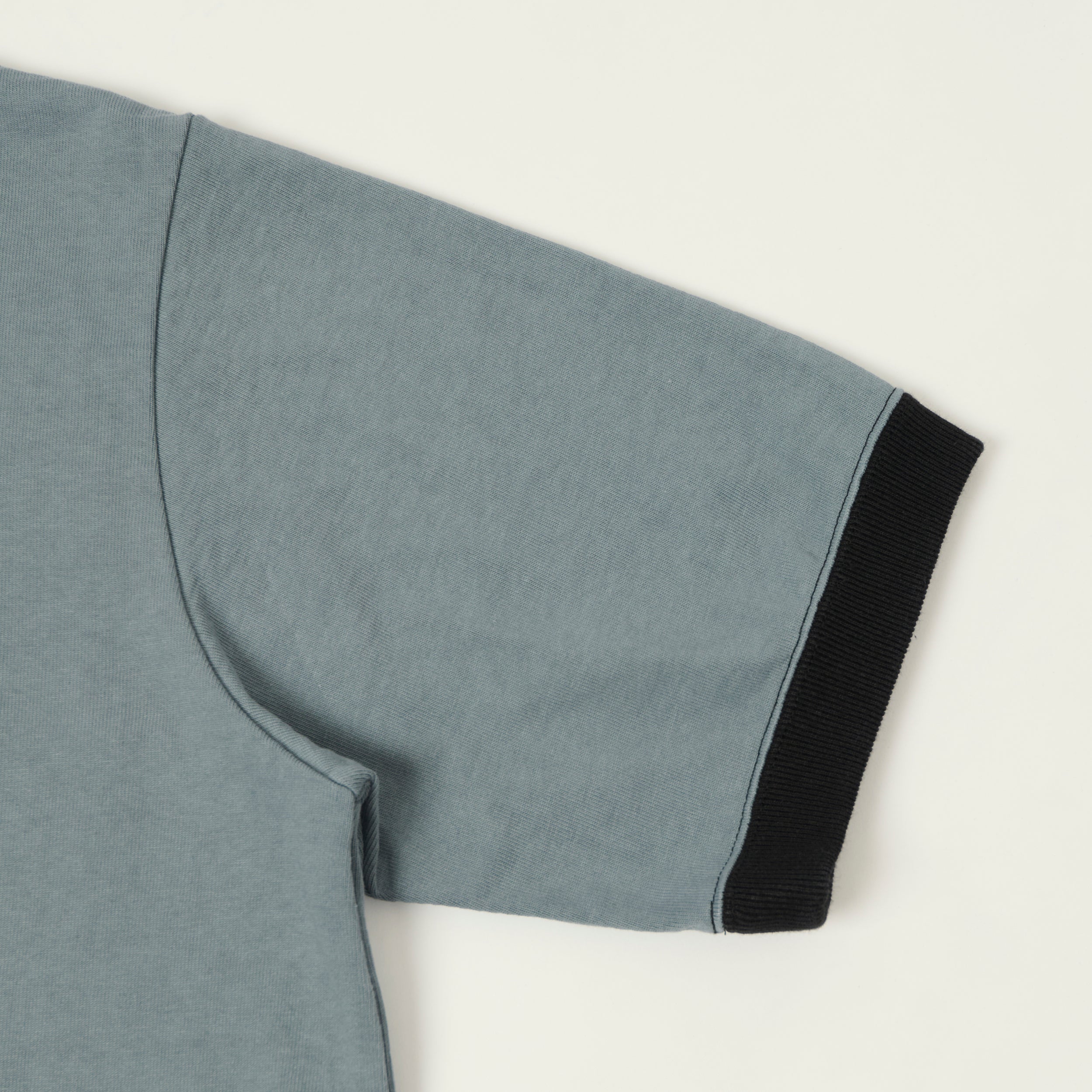 Jackman Dotsume Rib T-Shirt - Wolf Grey/Black – SON OF A STAG
