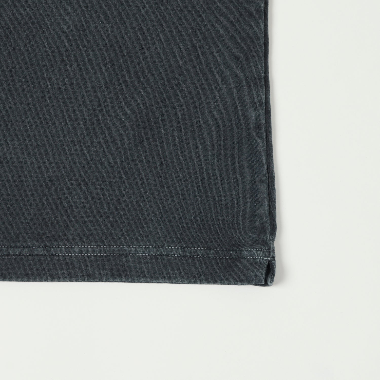 Jackman Pigment Dye Pocket T-Shirt - Fade Blue Grey