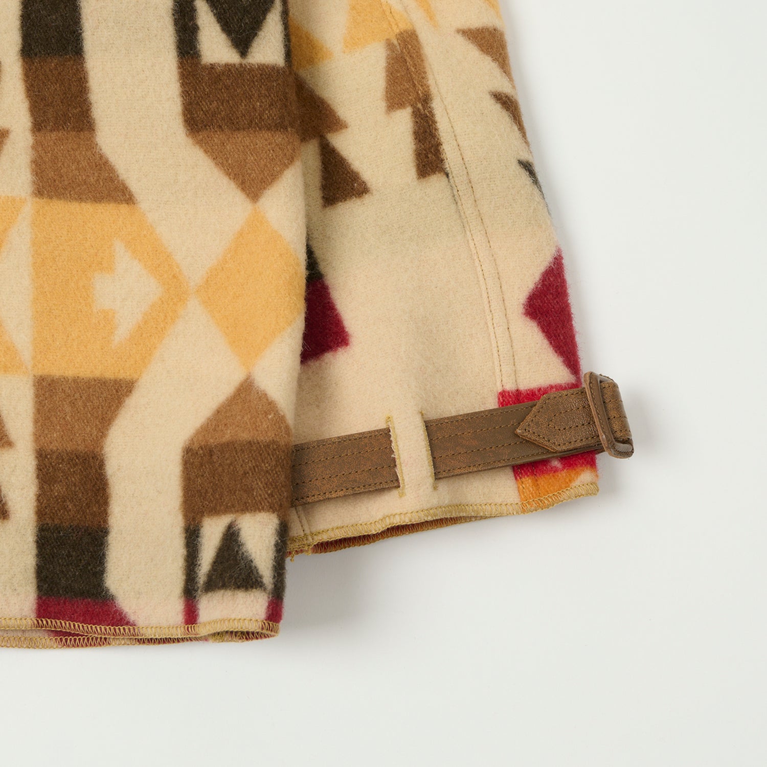 John Gluckow Lot. JG-32 'Stag' Wool Coat - Beige