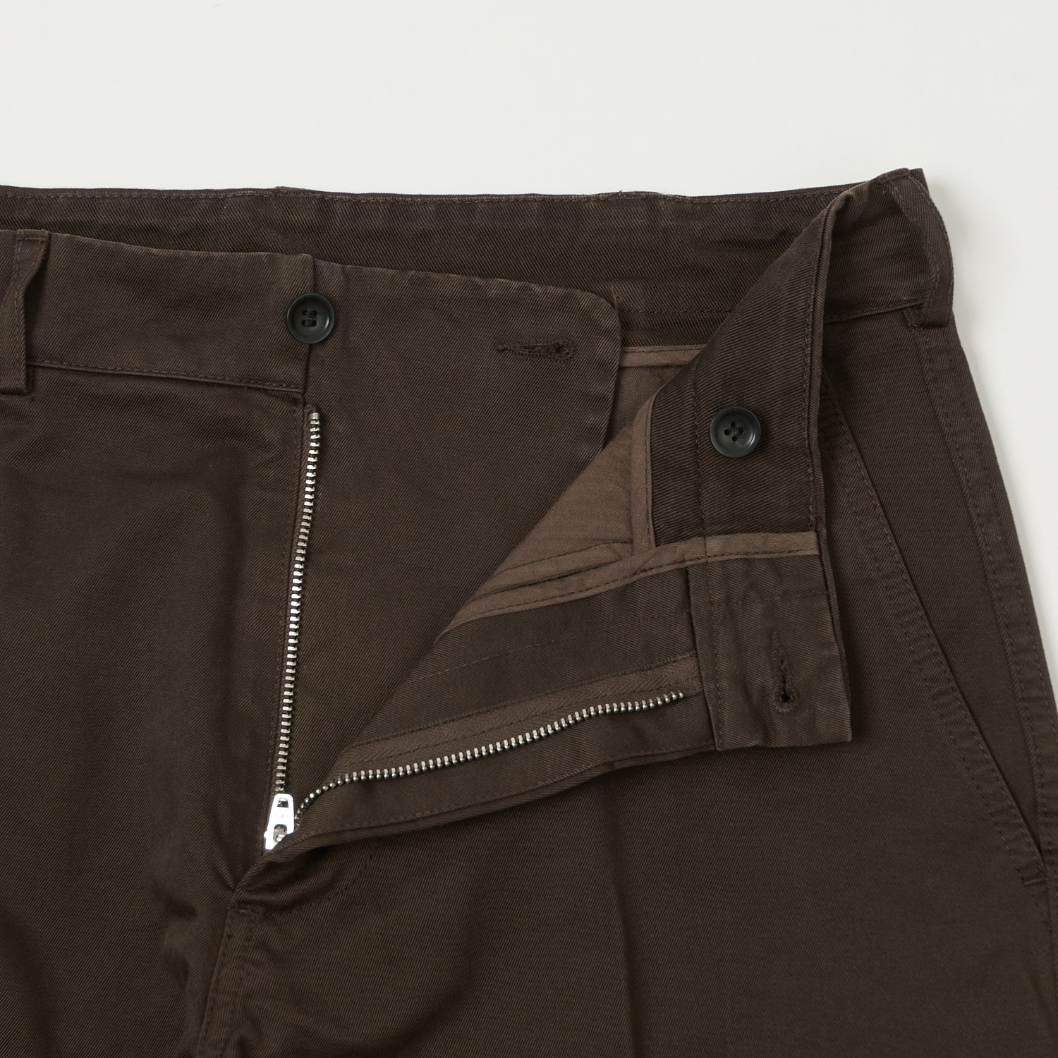 Knickerbocker 'Canal' Tapered Twill Chinos - Black Olive