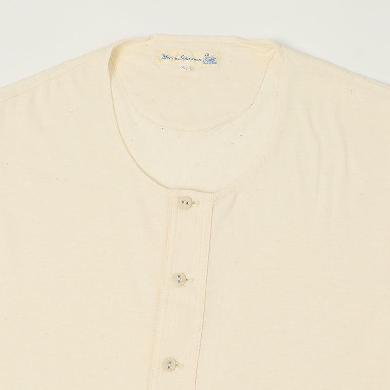 Merz b. Schwanen 103 Lightweight Short Sleeve Henley - Nature