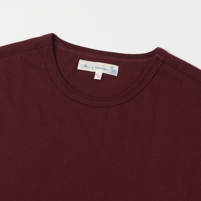 Merz b. Schwanen 1950s Crew Neck Tee - Ruby Red