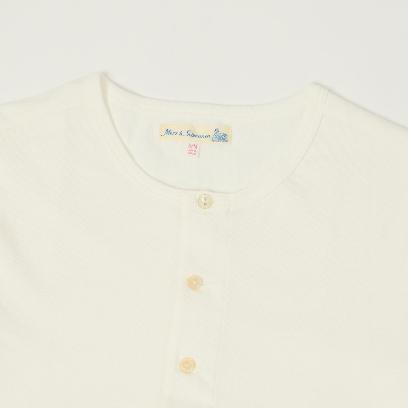 Merz b. Schwanen 206 Long Sleeve Henley - White