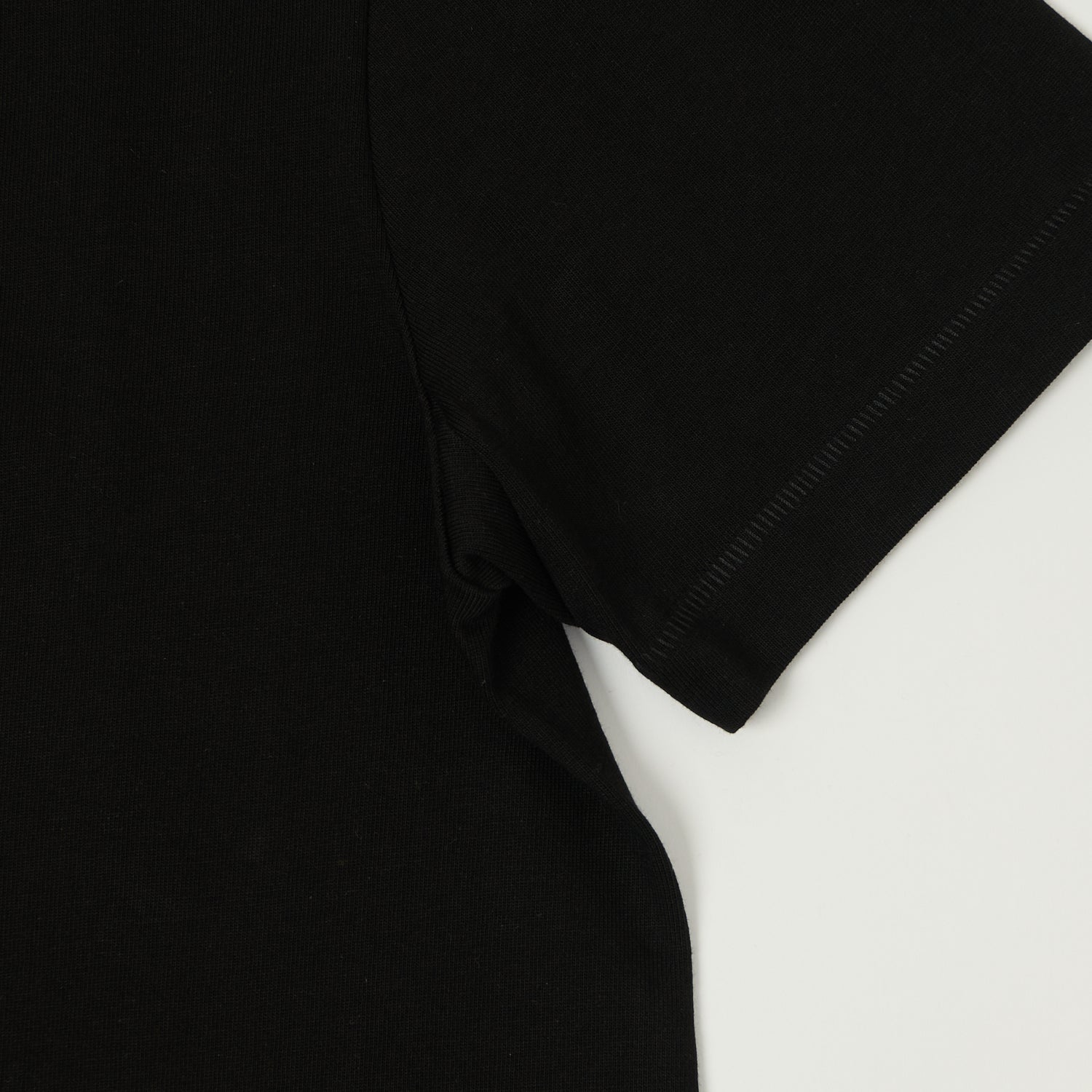 Merz b. Schwanen 215 Classic T-Shirt - Deep Black