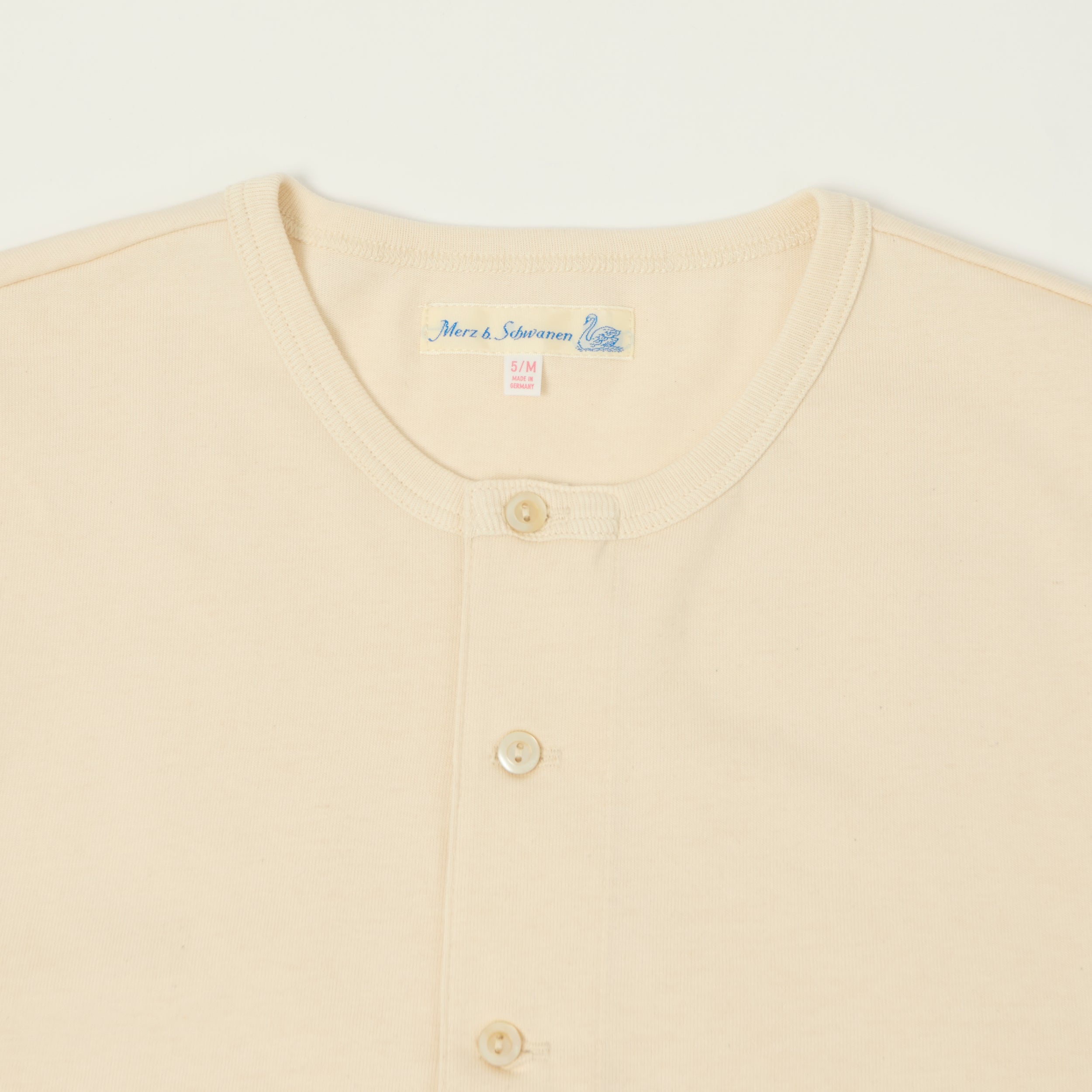 Merz b. Schwanen 2M06 Classic Long Sleeve Henley - Nature