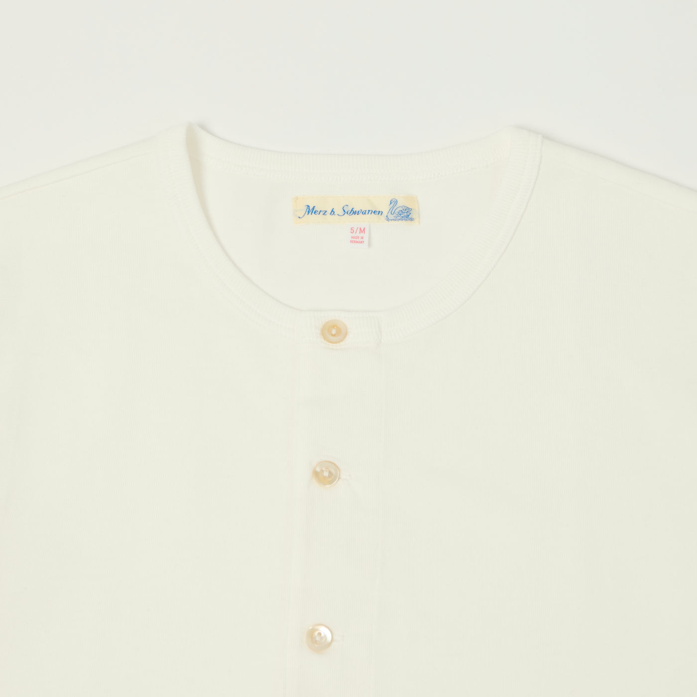 Merz b. Schwanen 2M06 Classic Long Sleeve Henley - White