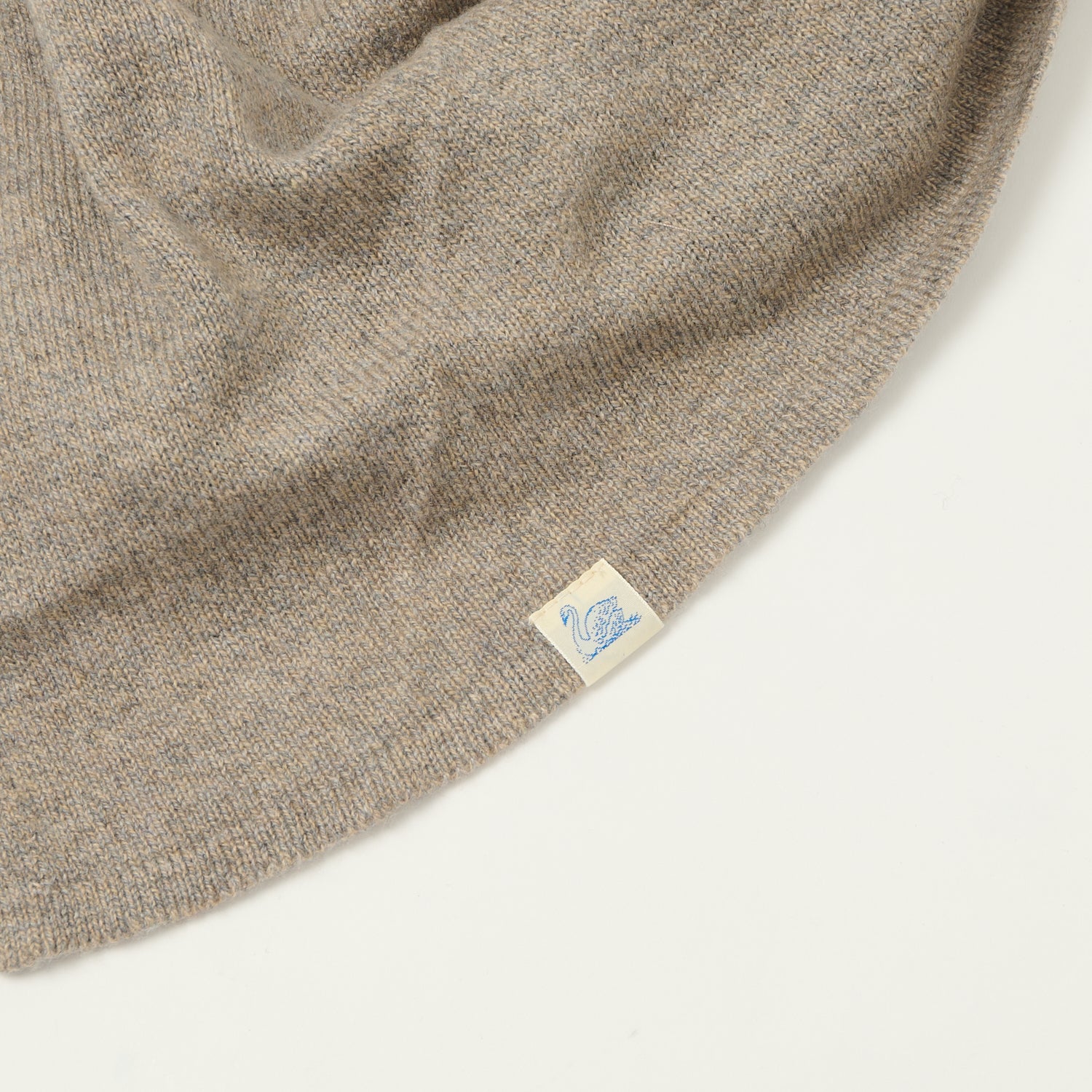 Merz b. Schwanen 'Good Basics' Merino/Cashmere/Silk Triangle Scarf - Faded Grain