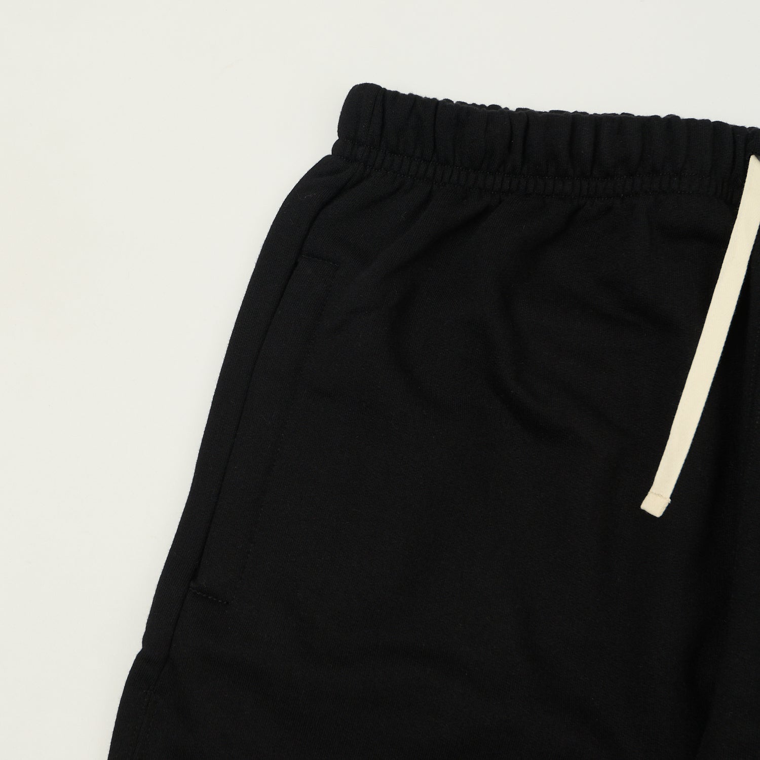Merz b. Schwanen 359 Classic Sweatpants - Deep Black