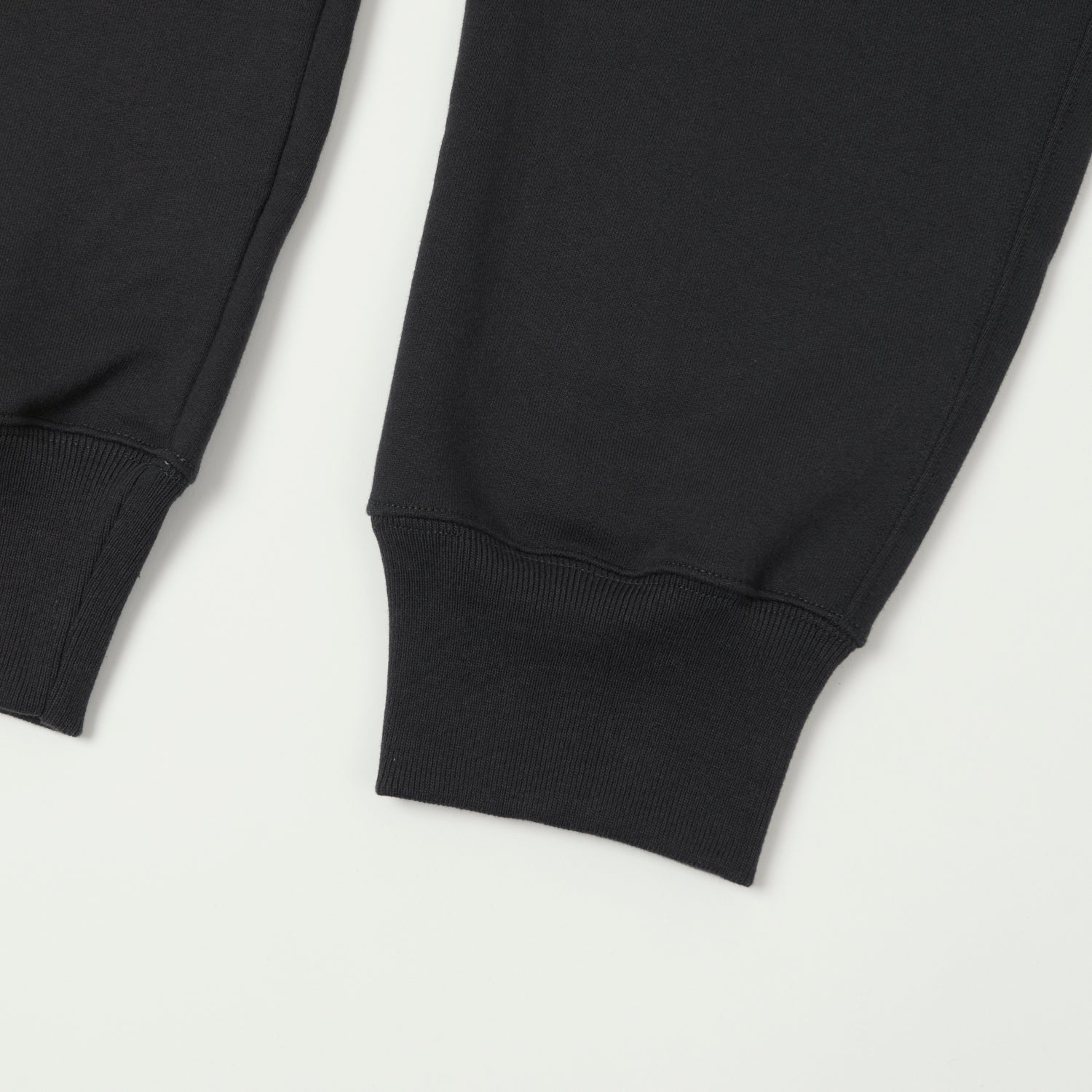 Merz b. Schwanen 359 Classic Sweatpants - Charcoal