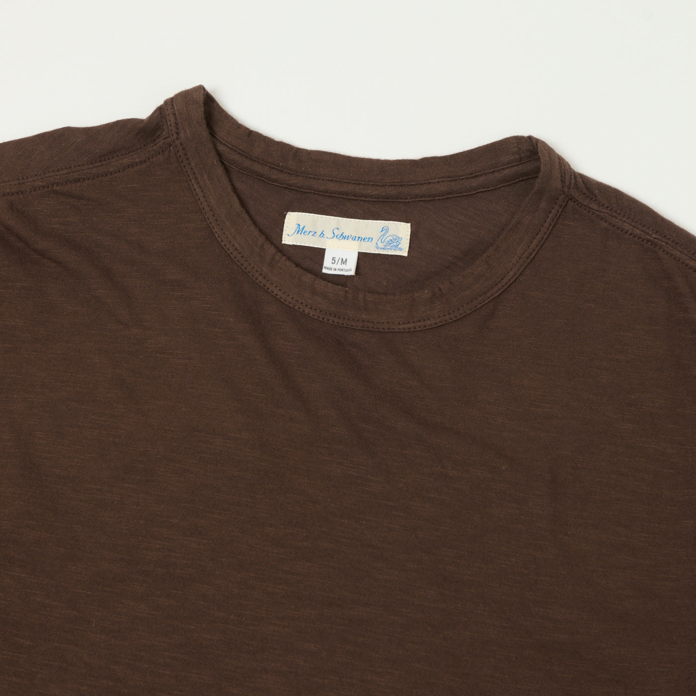 Merz b. Schwanen 'Good Basics' SCT04 Pima Slub Cotton Tee - Chocolate