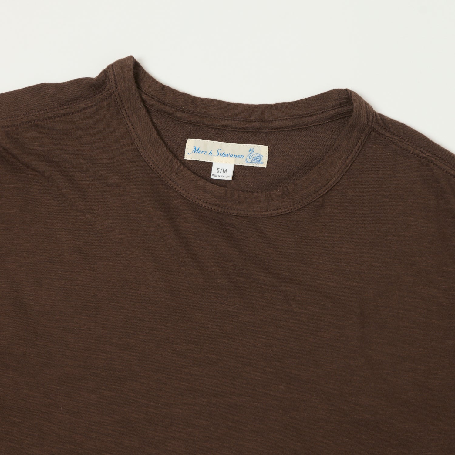 Merz b. Schwanen 'Good Basics' SCT04 Pima Slub Cotton Tee - Chocolate