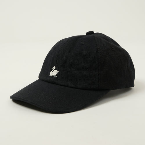 Merz b. Schwanen 'Good Basics' Swan Logo Cotton Twill Cap - Deep Black