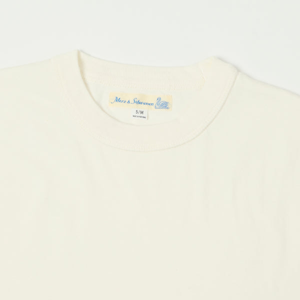 Merz b. Schwanen GHP01 Boxy Cropped Tee - White