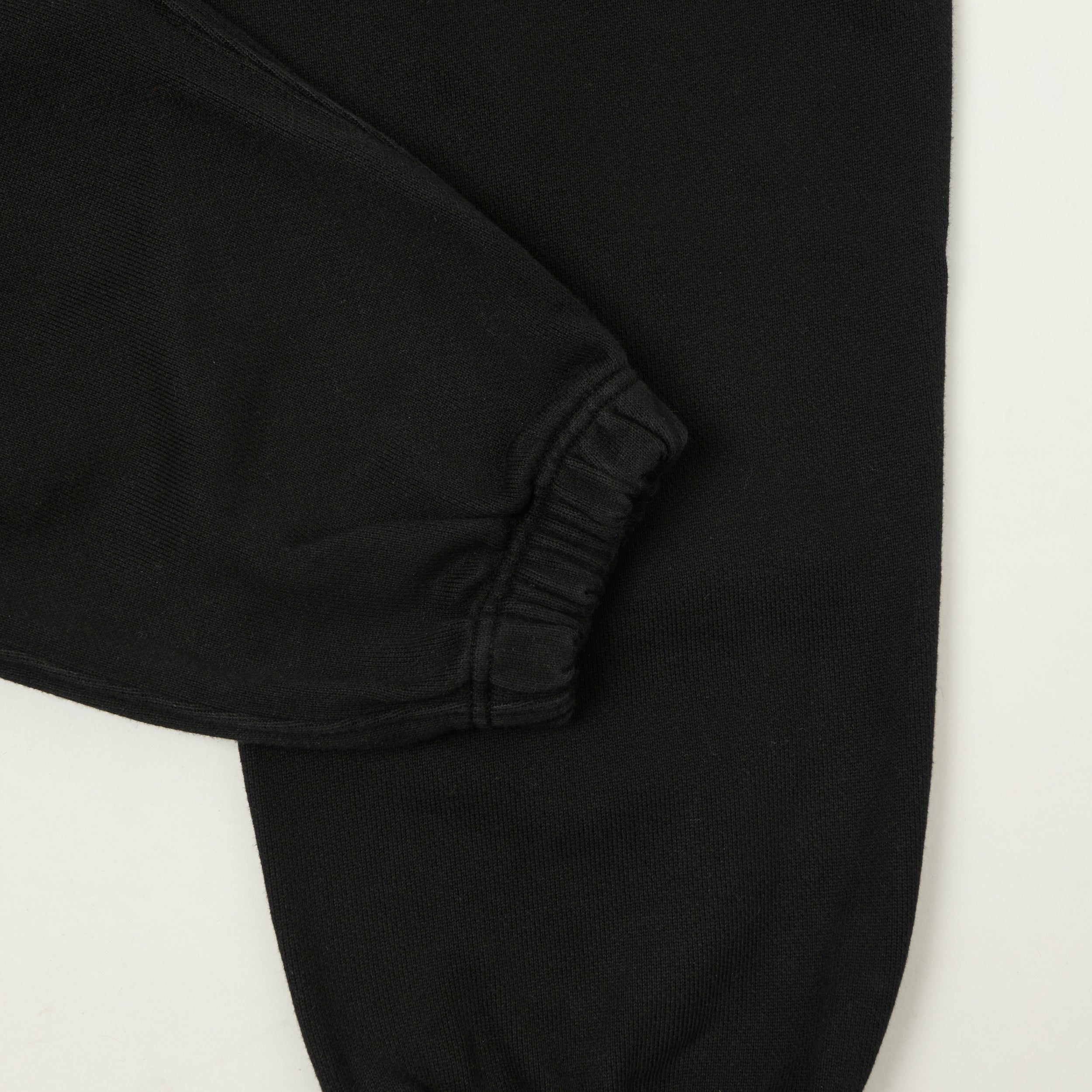 Merz b. Schwanen 'Good Basics' Cuffed Cotton Sweatpants - Deep Black