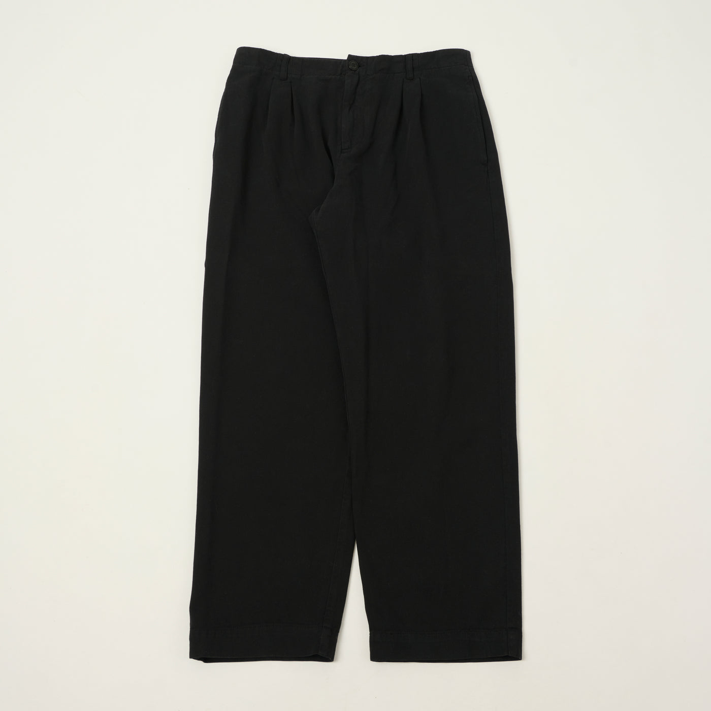 Merz b. Schwanen 'Good Basics' Pleated Twill Pants - Deep Black
