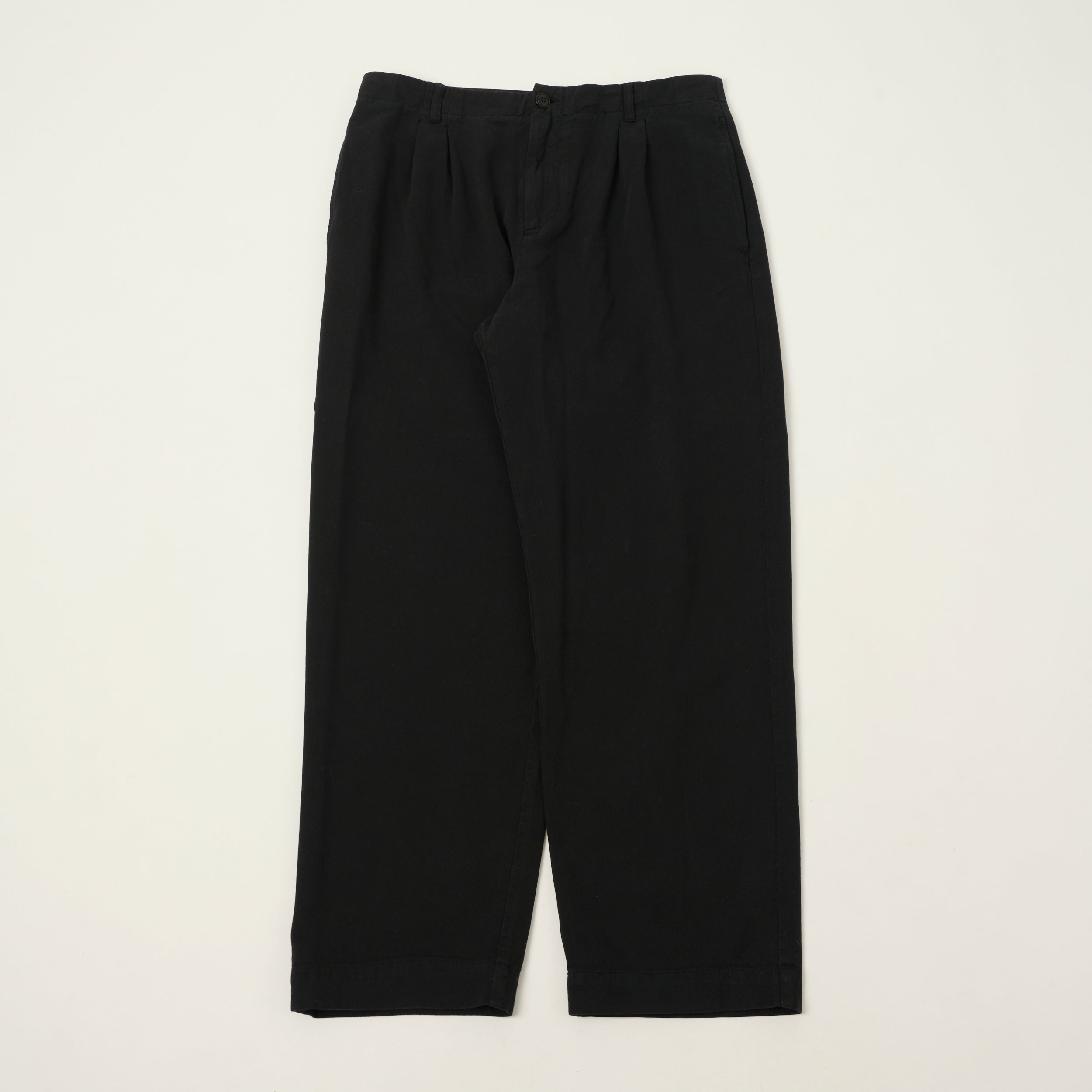 Merz b. Schwanen 'Good Basics' Pleated Twill Pants - Deep Black