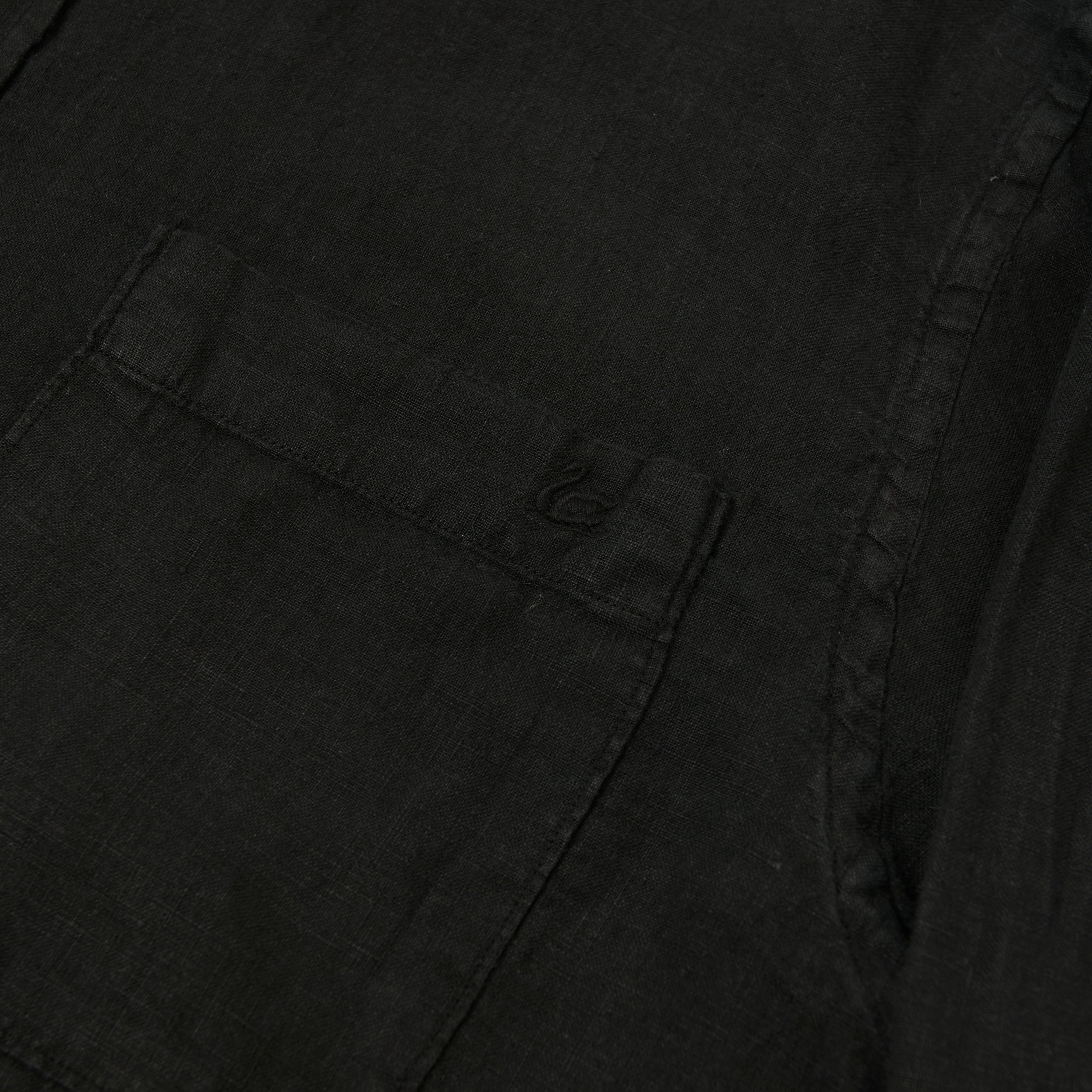 Merz b. Schwanen 'Good Basics' Relaxed Fit Linen Shirt - Deep Black