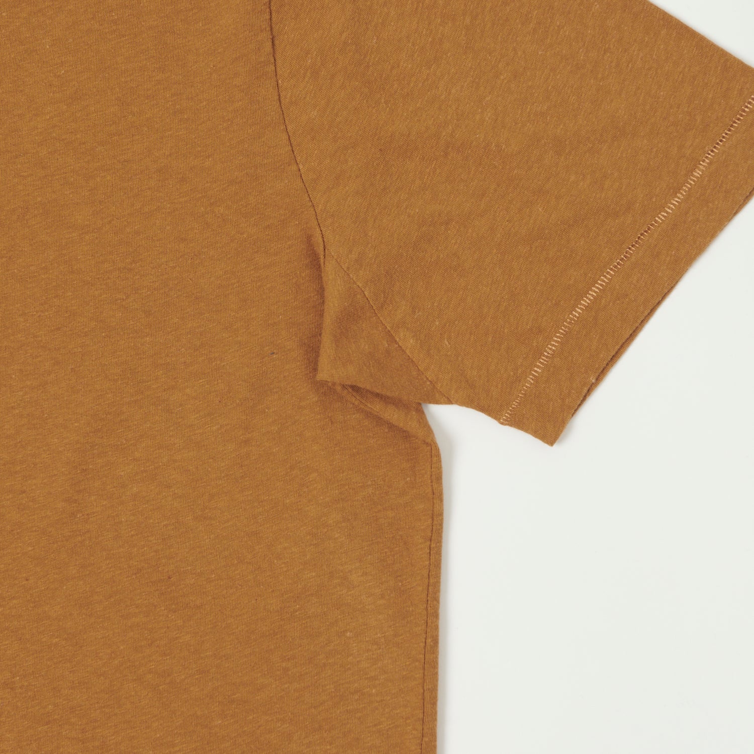 Merz b. Schwanen 'Good Basics' Plant Based Unisex Tee - Caramel