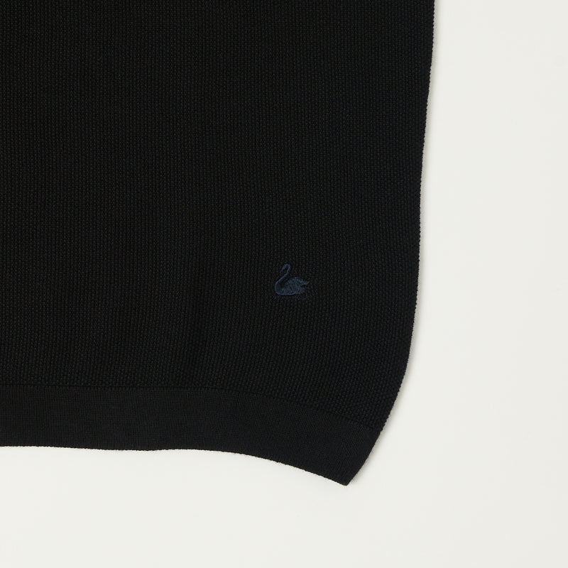 Merz b. Schwanen KPLP02 Plant Based Knitted Polo Shirt - Deep Black