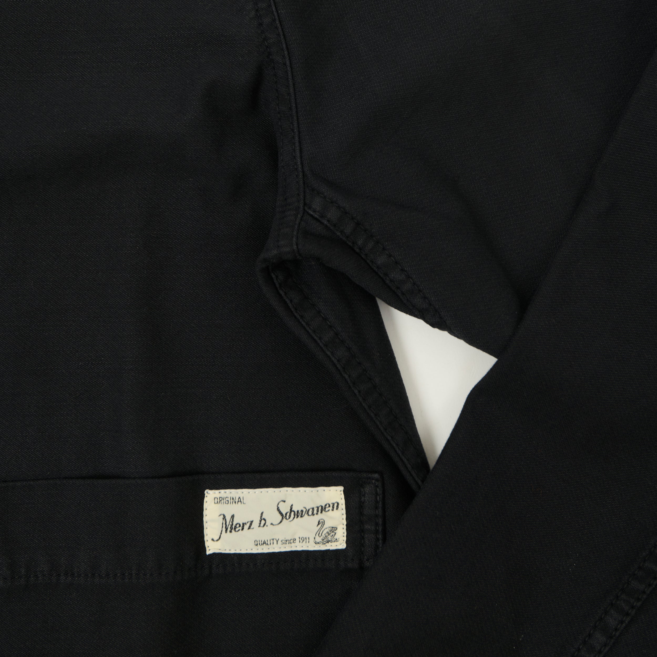 Merz b. Schwanen Reverse Sateen Cropped Worker's Jacket - Storm Black