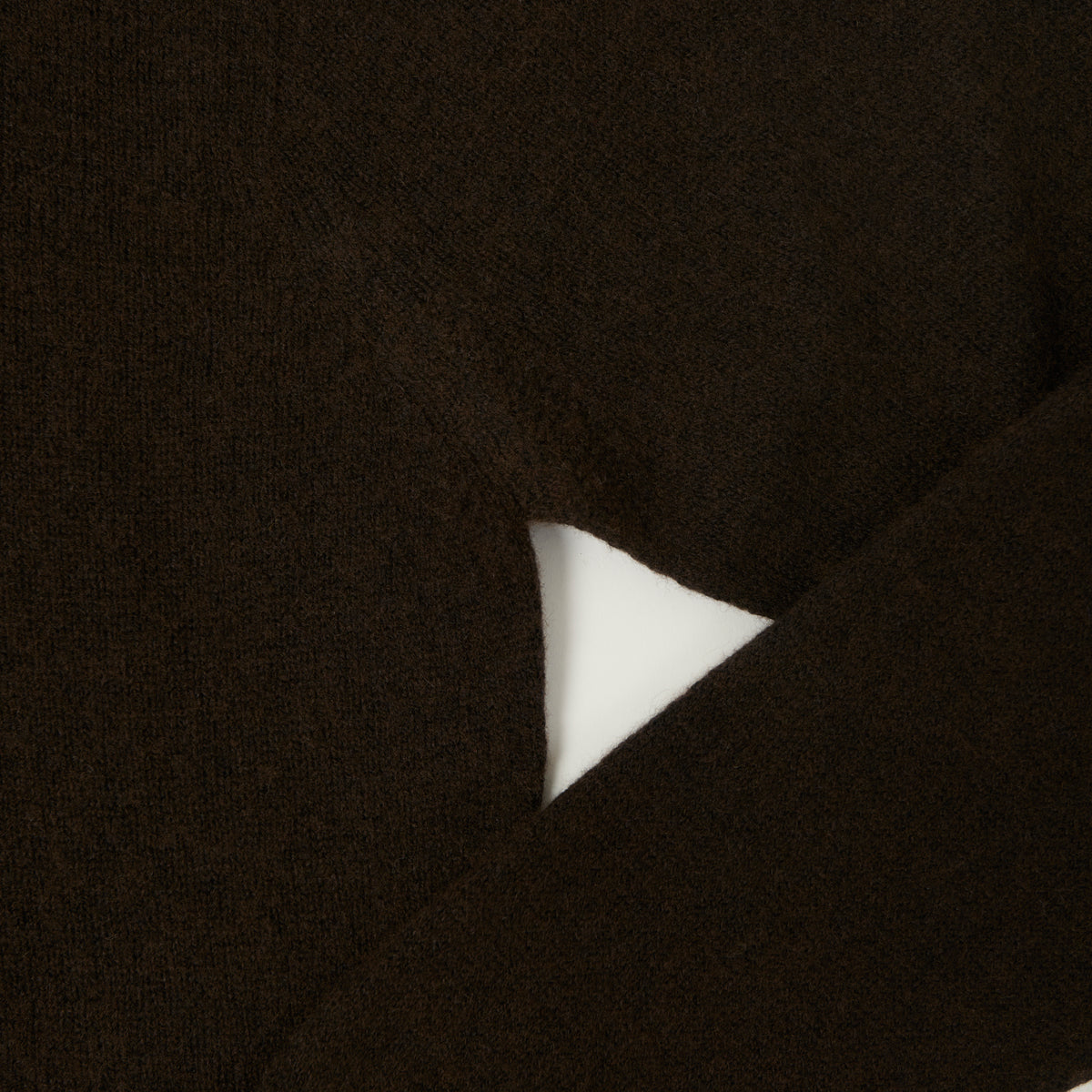Merz b. Schwanen Lightweight Wool-Silk-Cashmere Sweater - Espresso