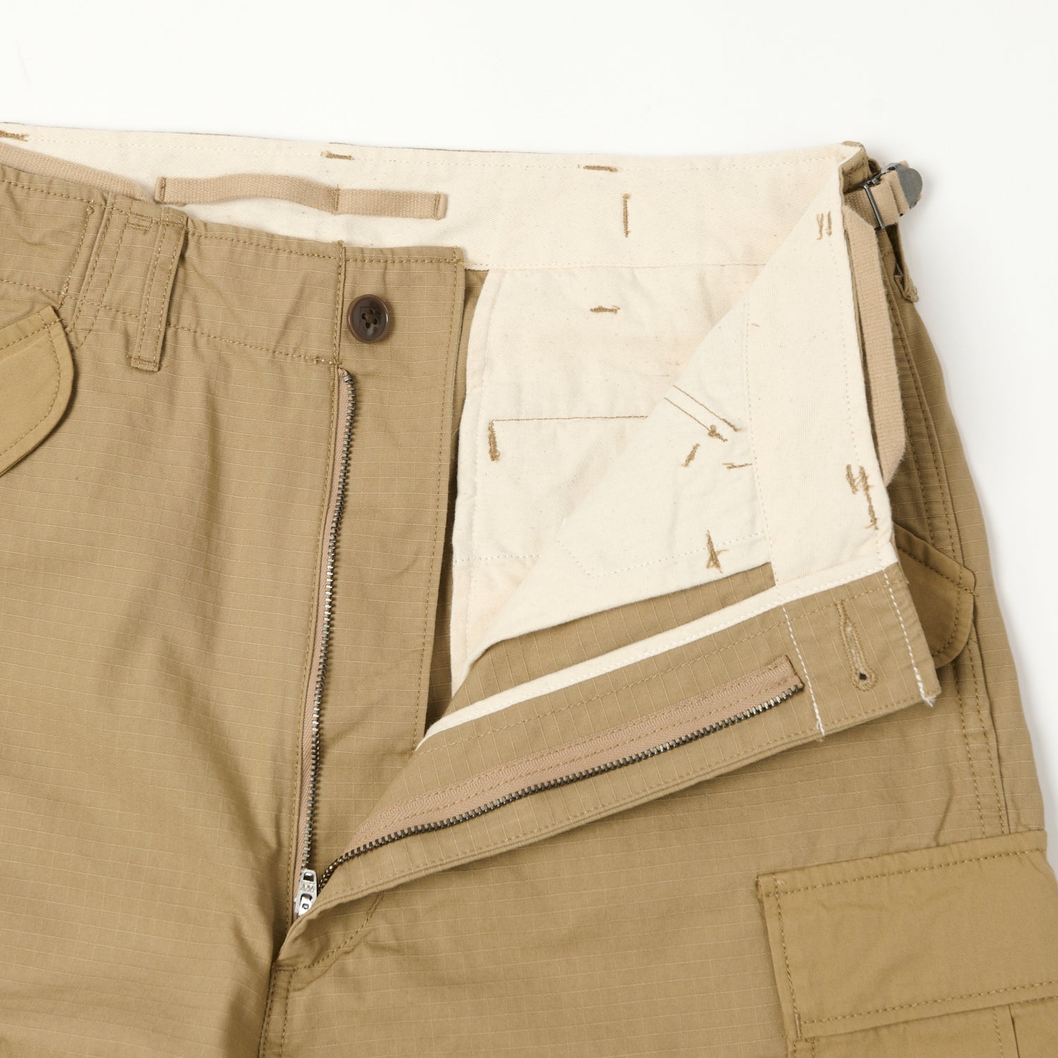 Nanamica Ripstop Cargo Pants - Beige