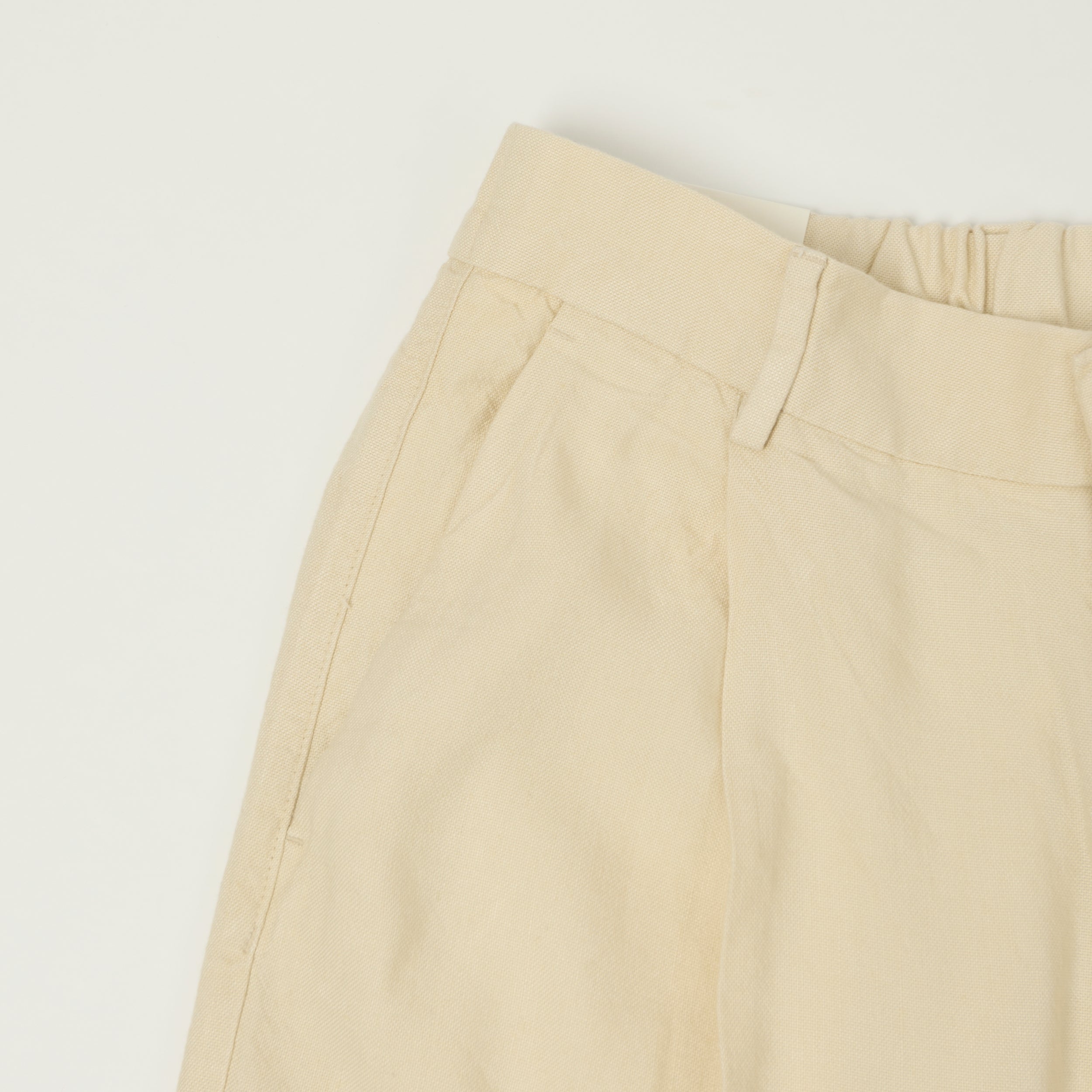 NN07 'Kay' Pleated Linen Shorts - Ivory