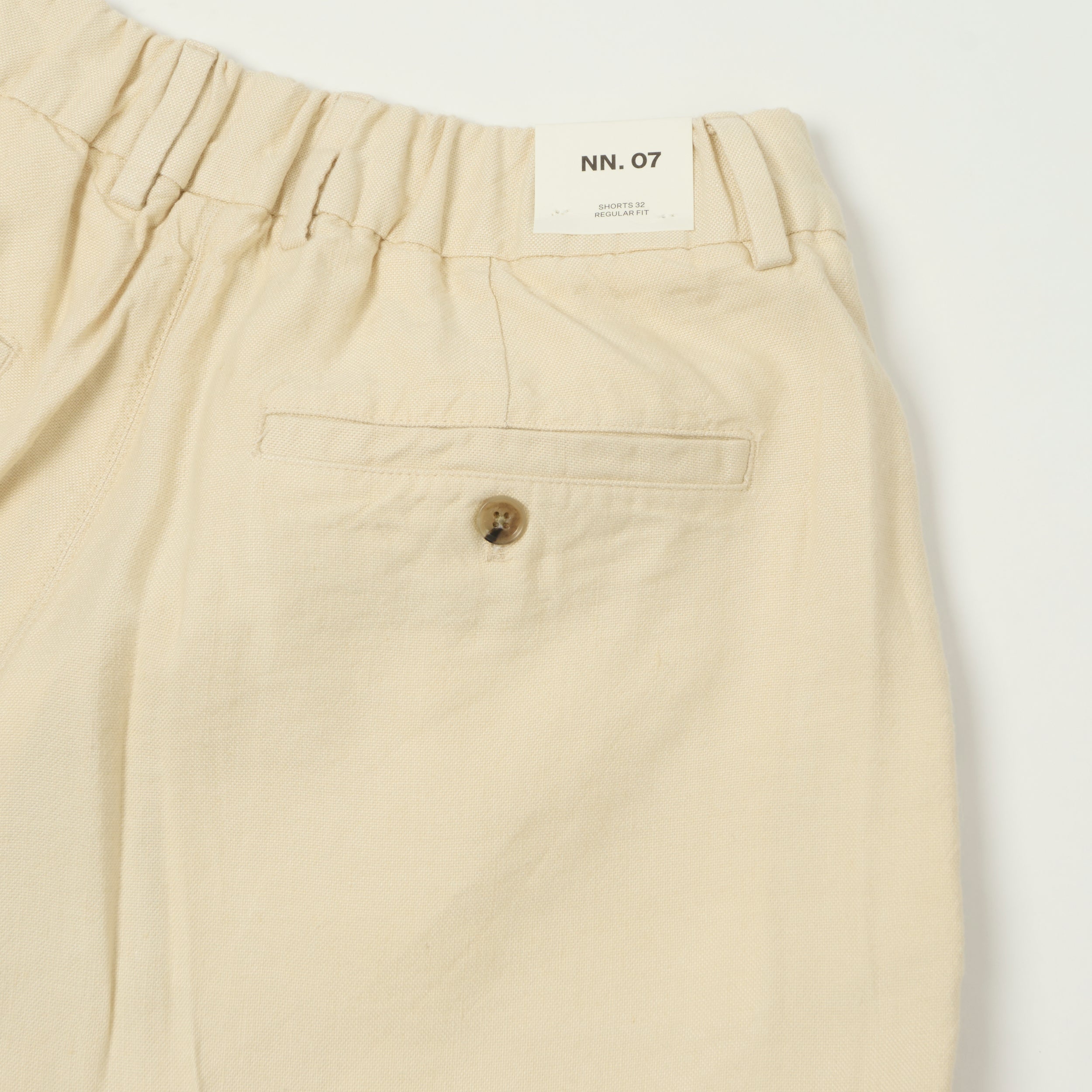 NN07 'Kay' Pleated Linen Shorts - Ivory