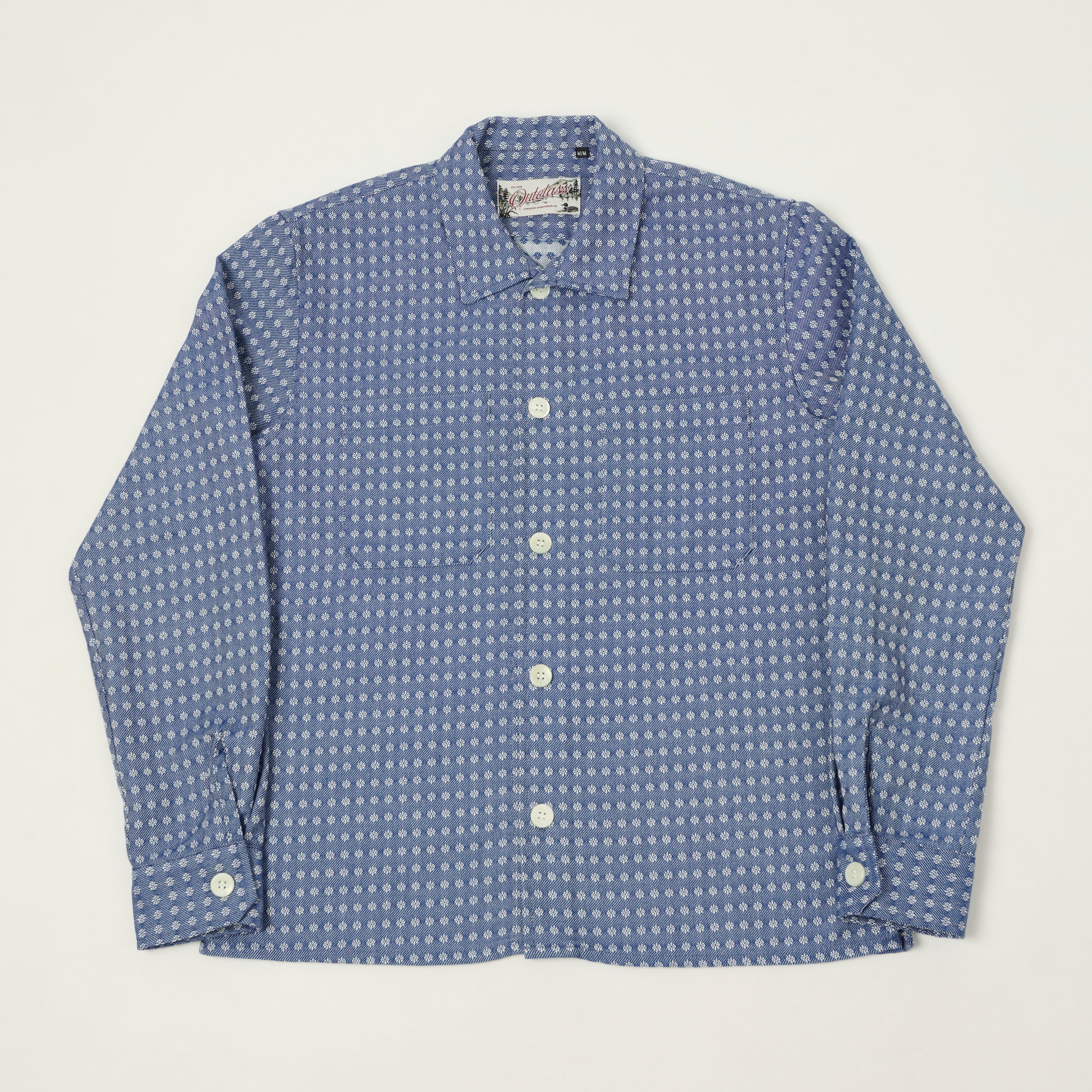 【なお様】ＤＯＴ　ＣＯＬＬＡＲＬＥＳＳ　ＳＨＩＲＴ Olaf collarless shirt in khaki linen | Café Coton