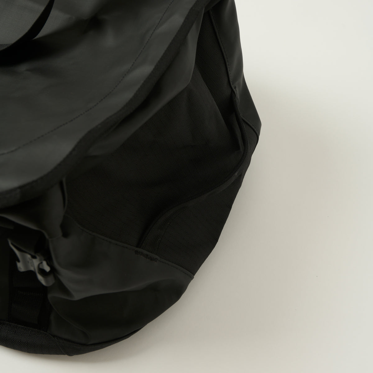 Patagonia 'Black Hole' 55L Duffle Bag - Black/Black